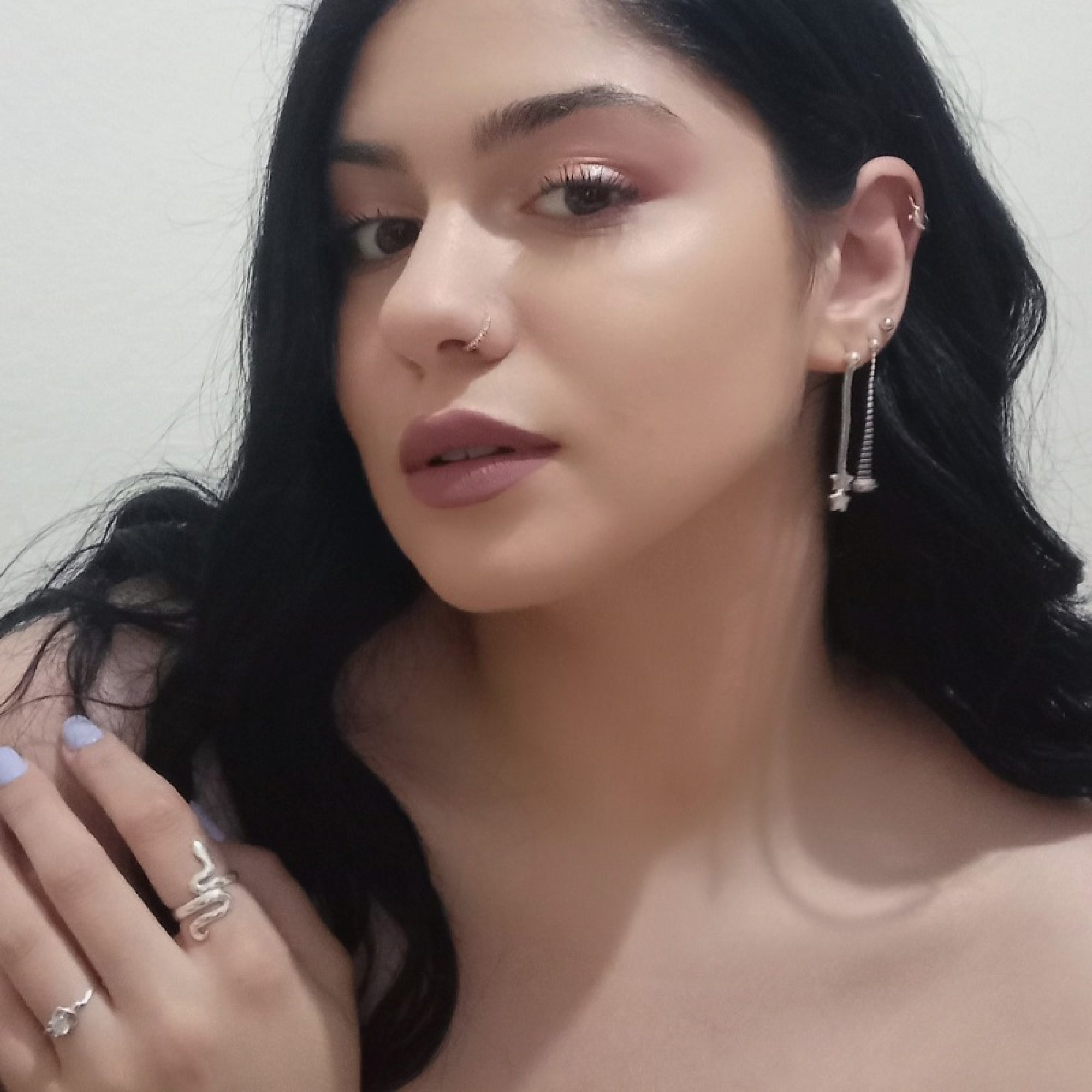 Σκουλαρίκια με δυο άνισες αλυσίδες και αστέρια