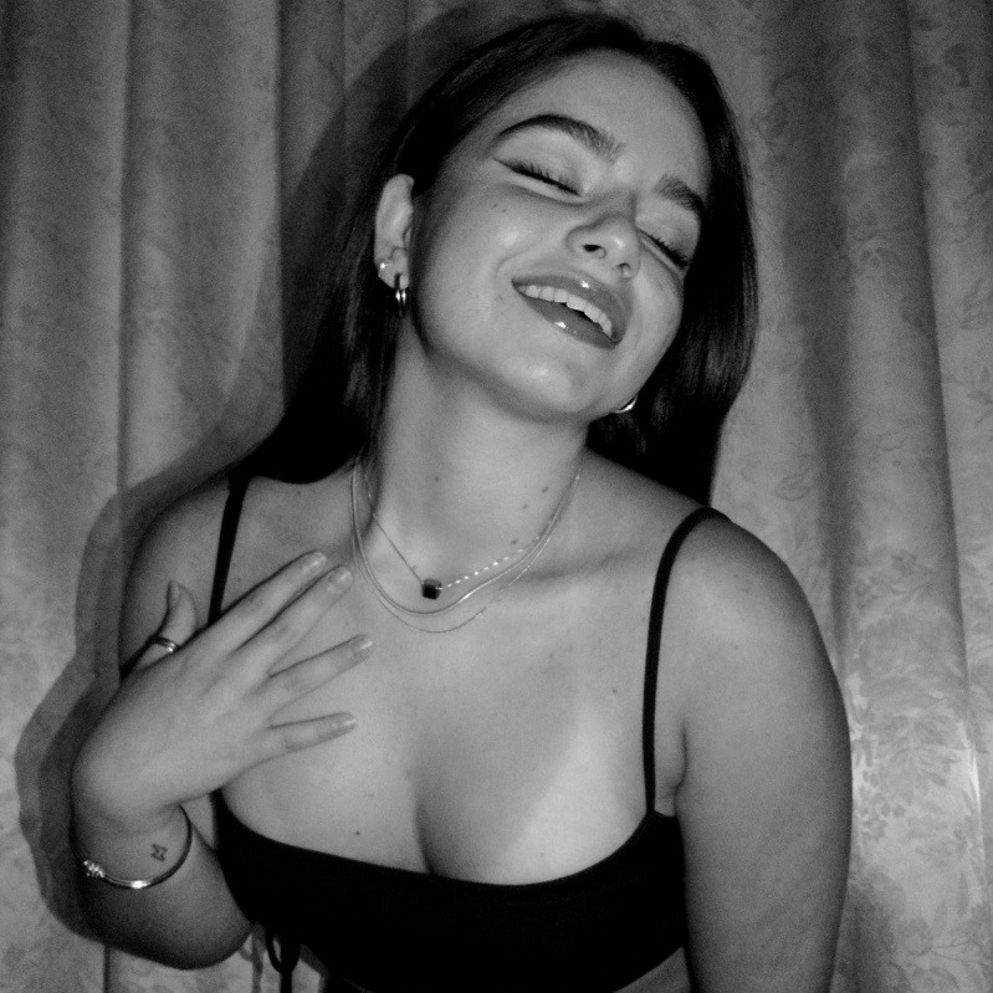 Κολιέ με χάντρα μαύρη