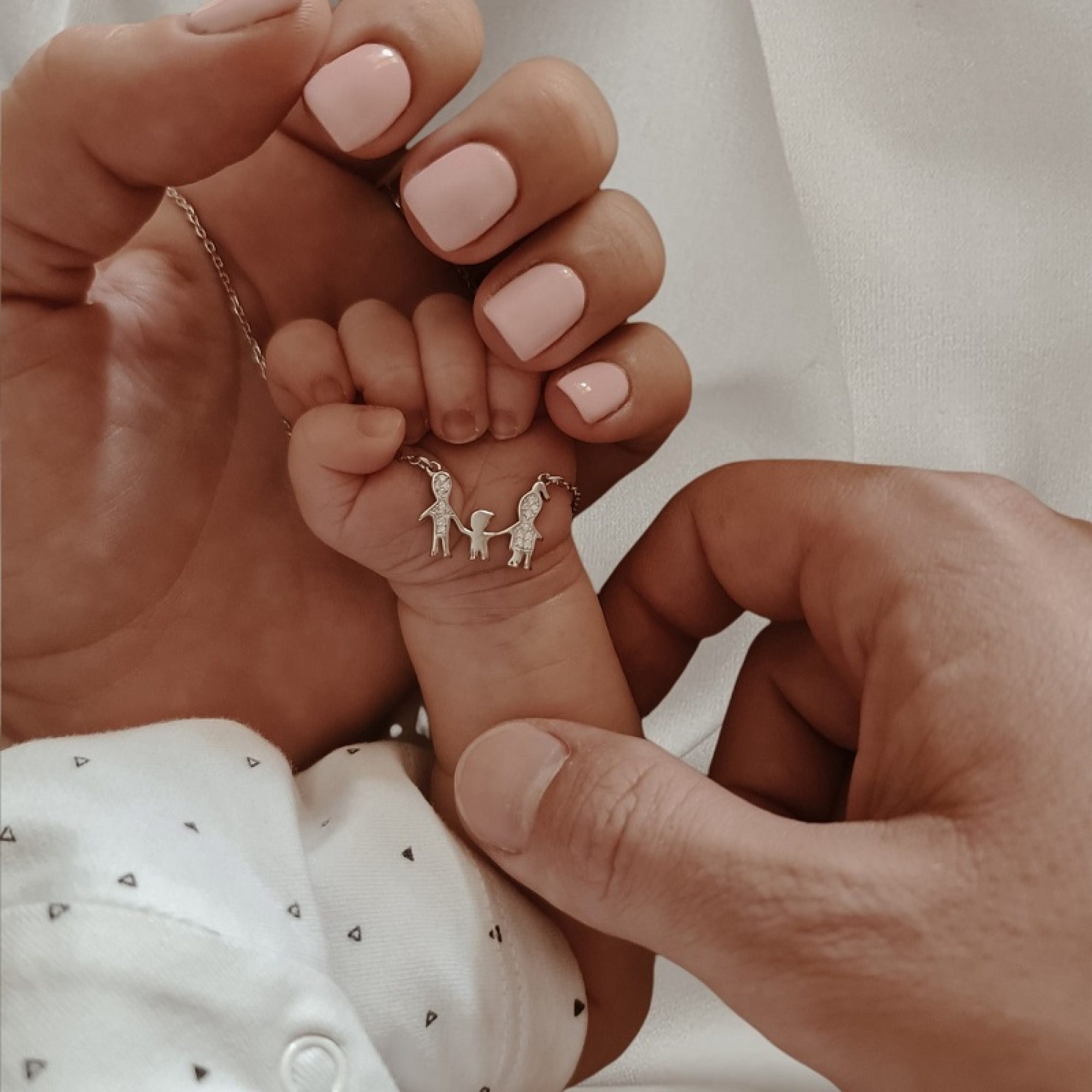 Family necklace 1 girl with zircon stones