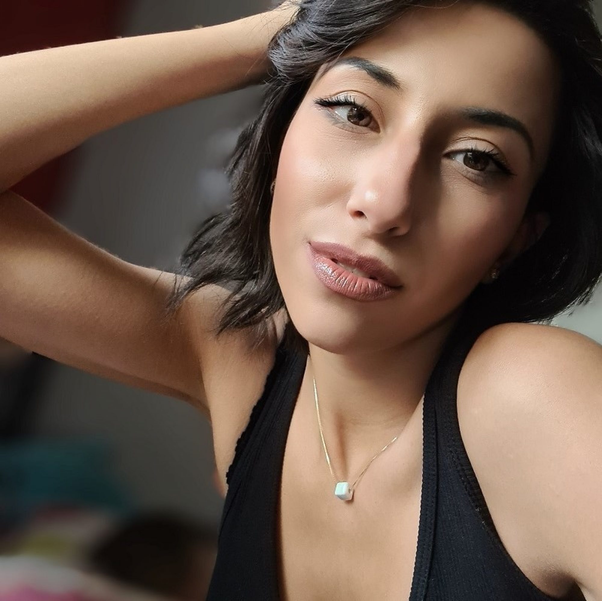 Gold plated white bead necklace