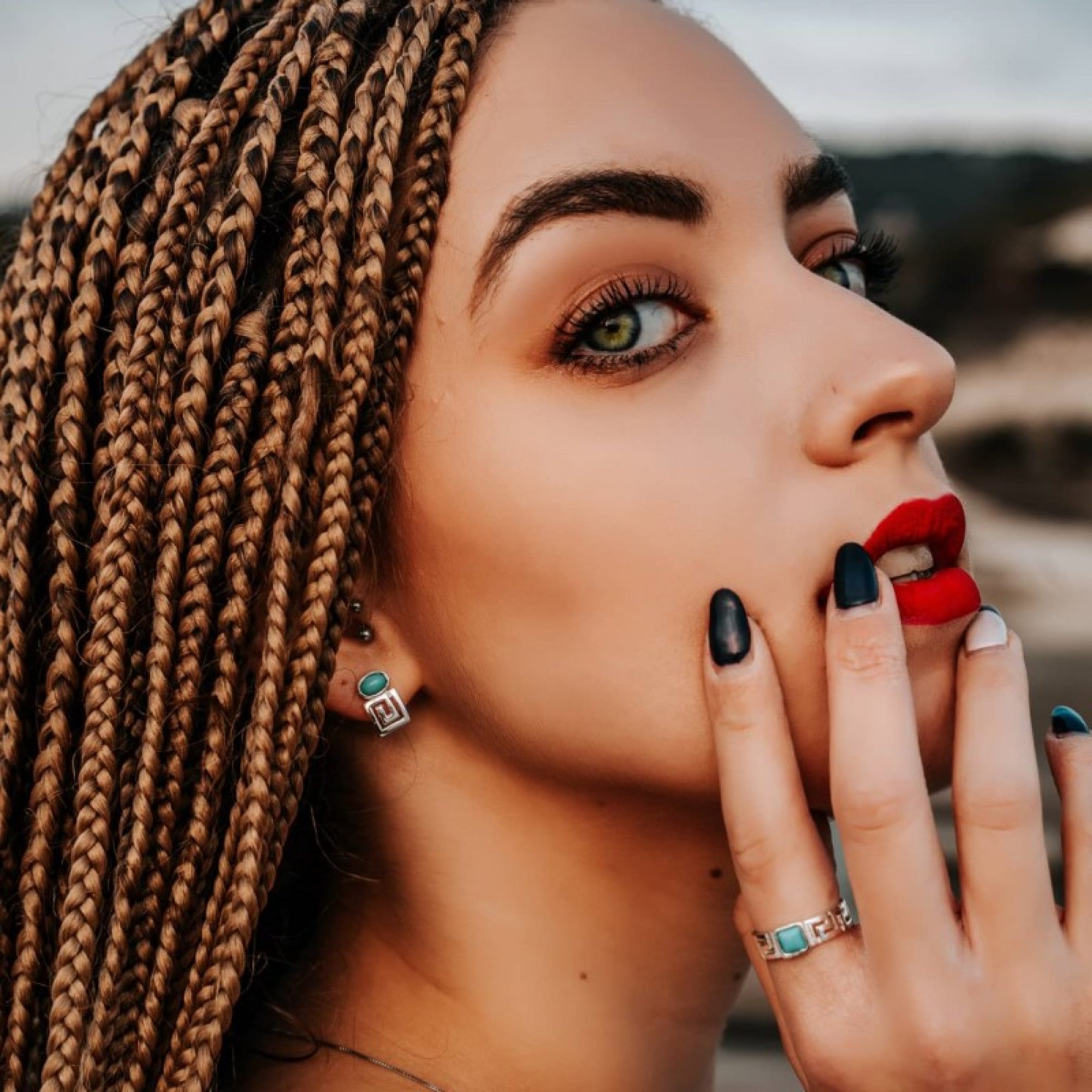 wear it like @tsanaktsidou_