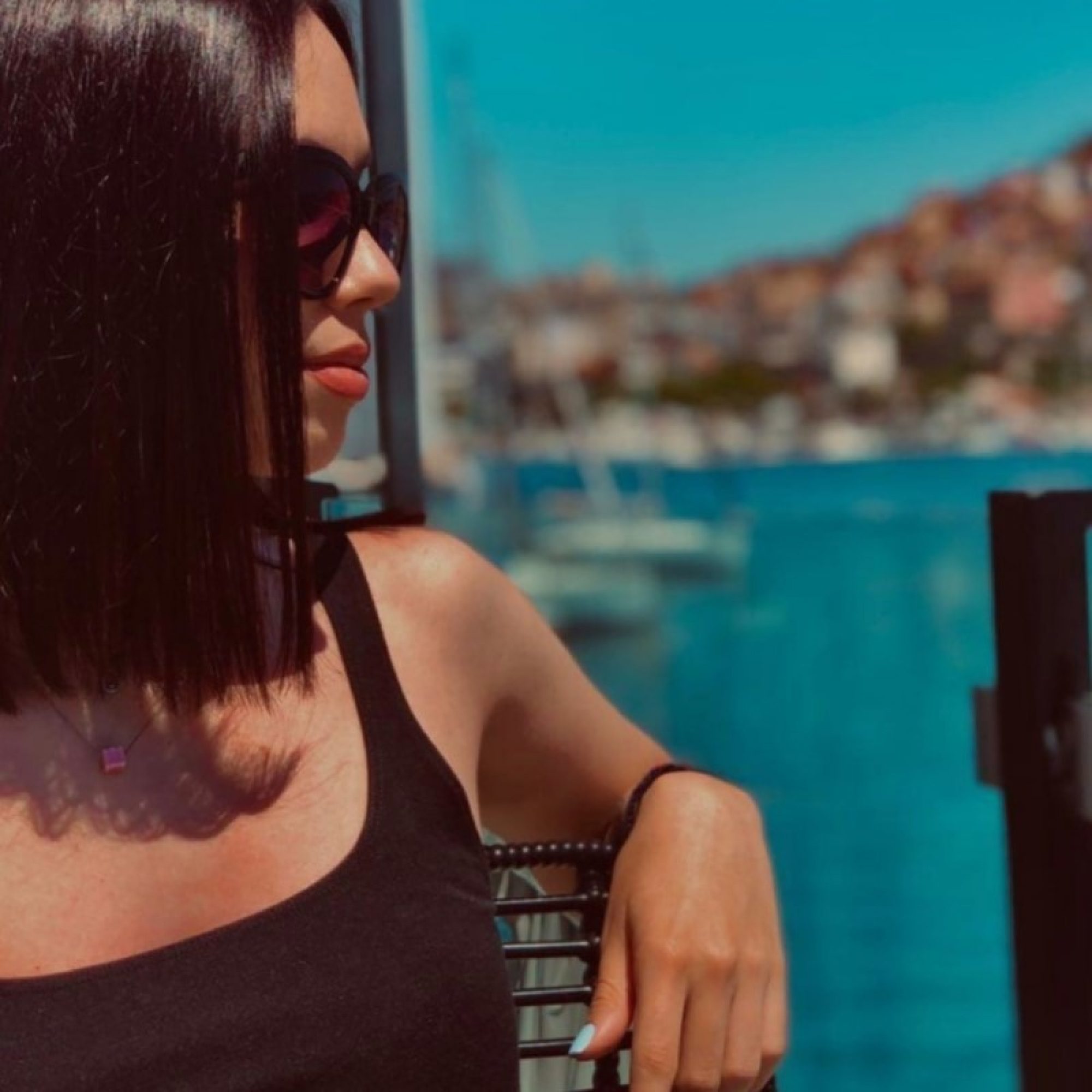 Κολιέ με χάντρα ροζ