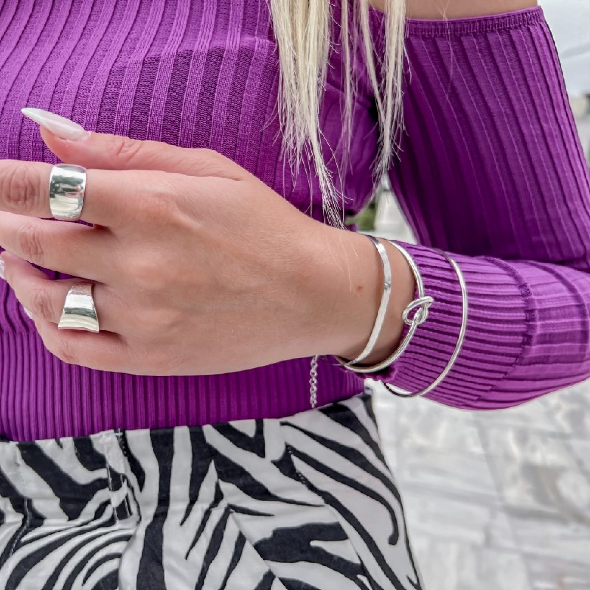 Knot adjustable bracelet 