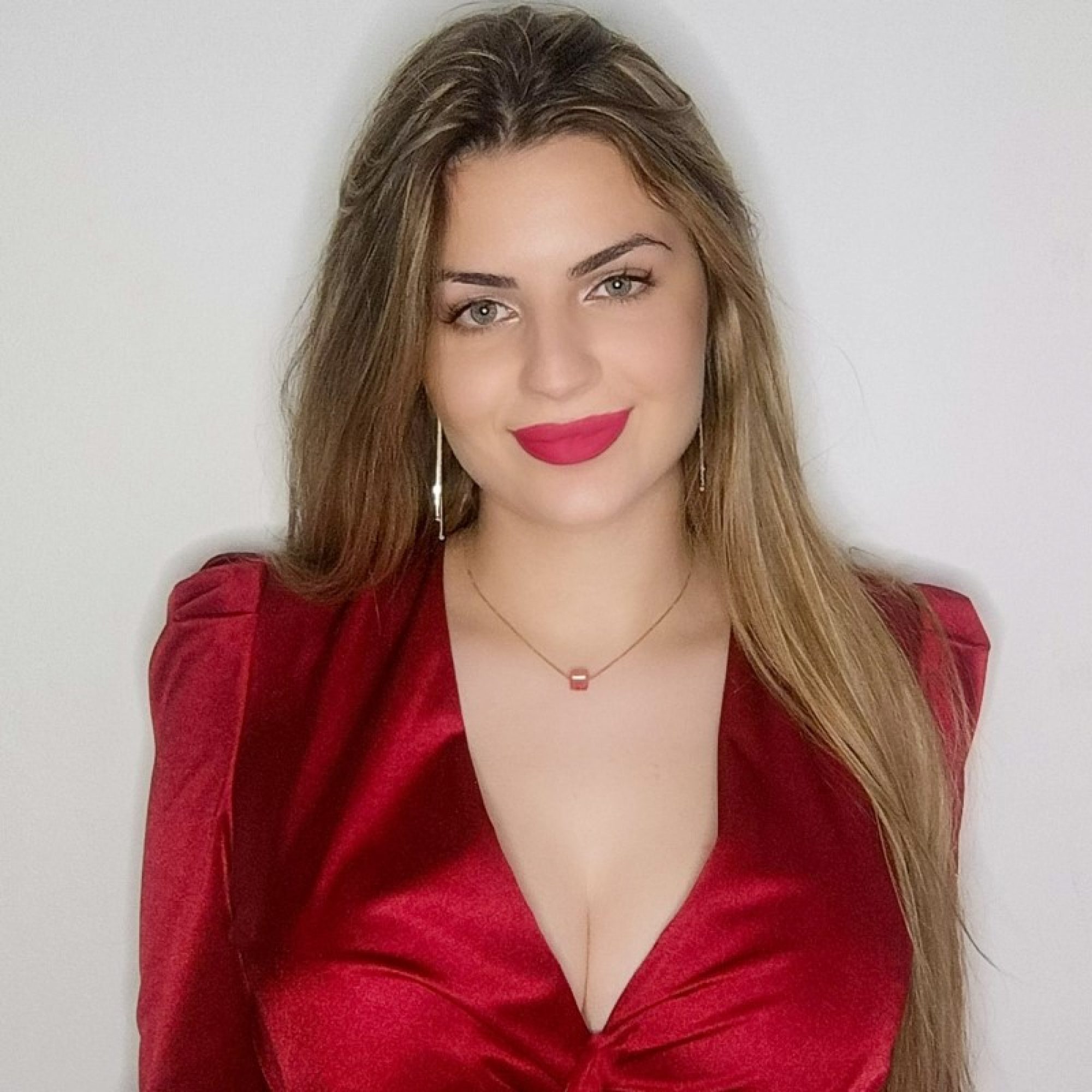 Κολιέ με χάντρα ροζ μεταλλικό