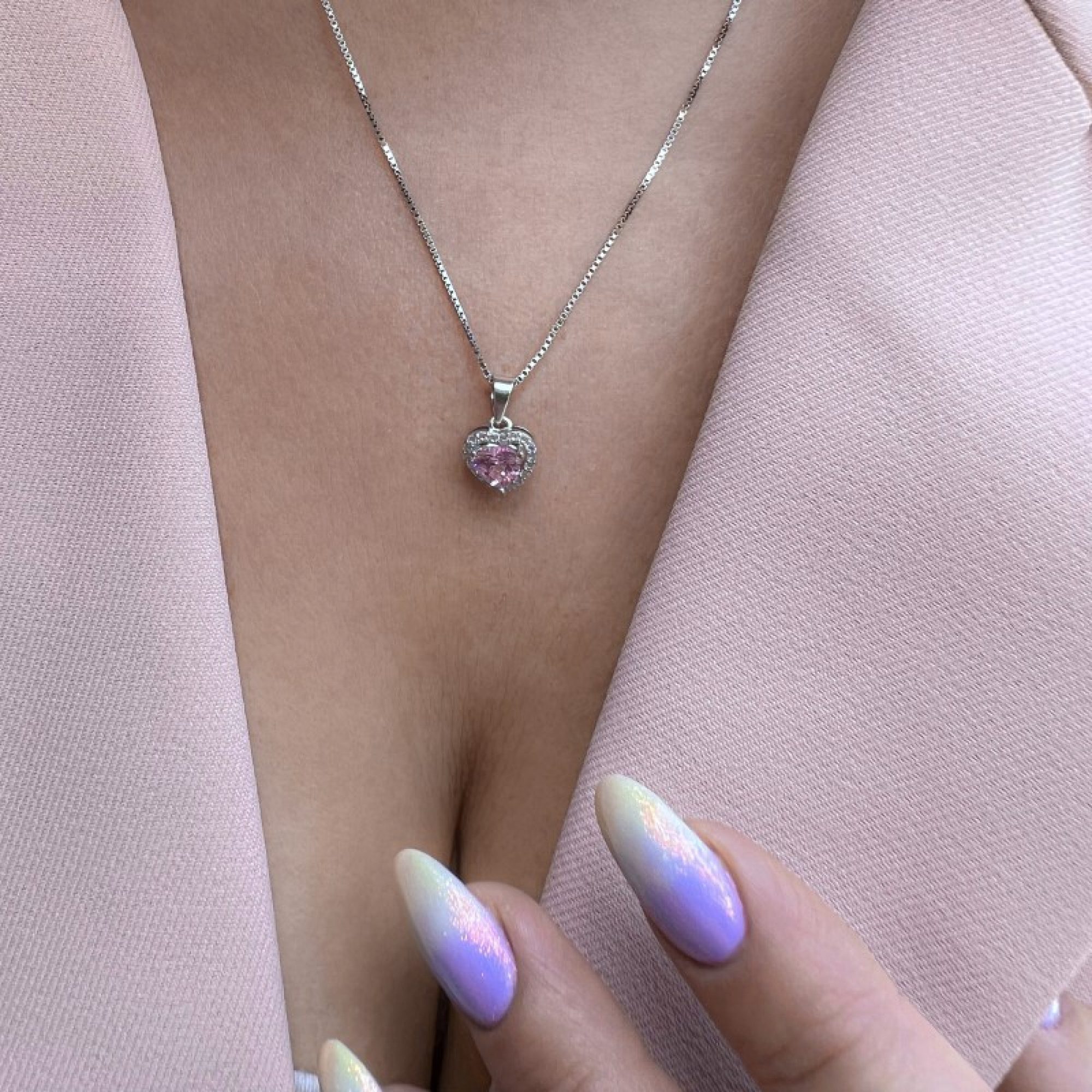 Κολιέ καρδιά με πέτρες ζιργκόν και ροζ κουάρτζ