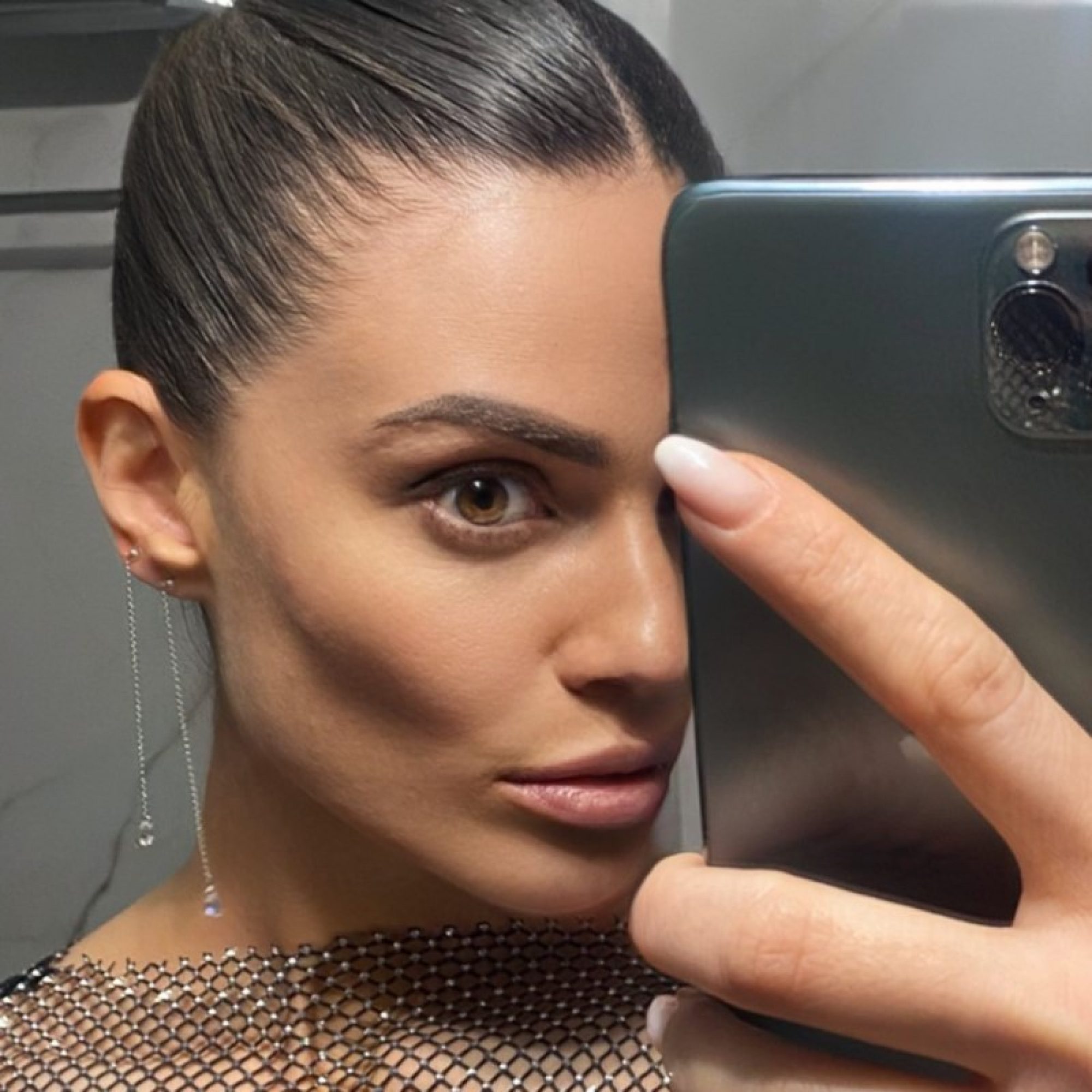 Σκουλαρίκια αλυσιδωτά με πέτρες ζιργκόν