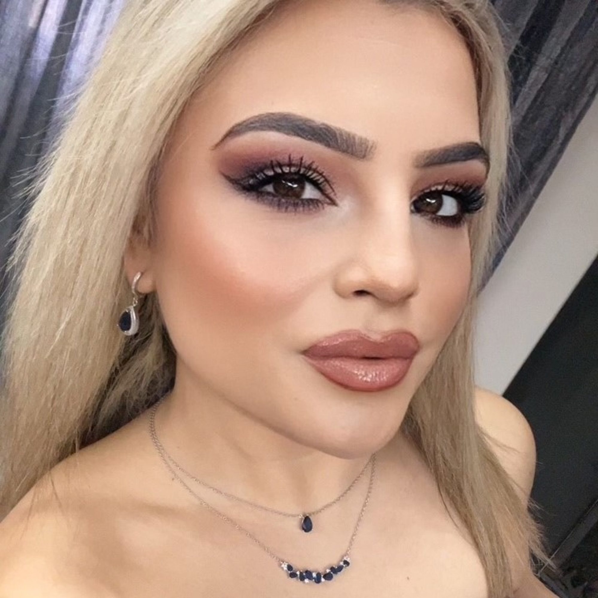 Ασημένια σκουλαρίκια με πέτρες ζιργκόν και ζαφείρι