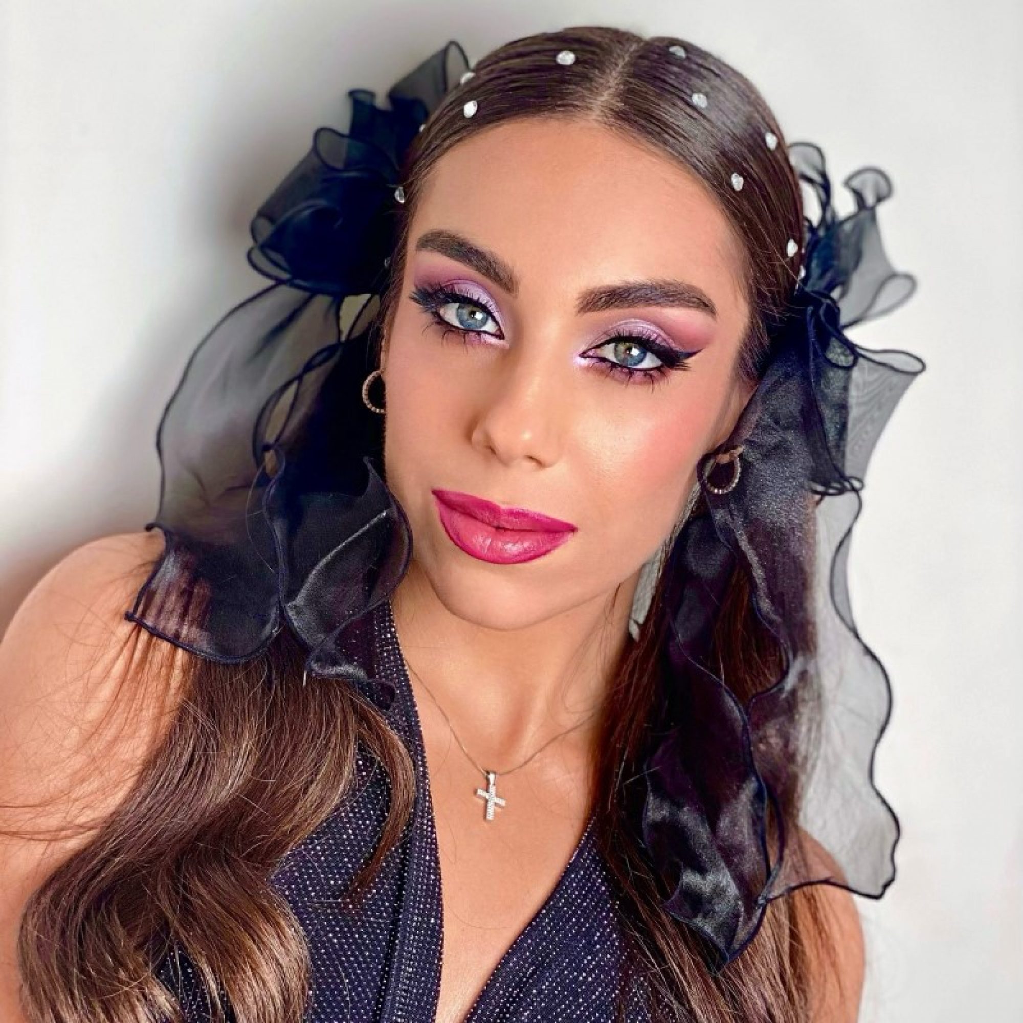 Silver earrings with zircon stones