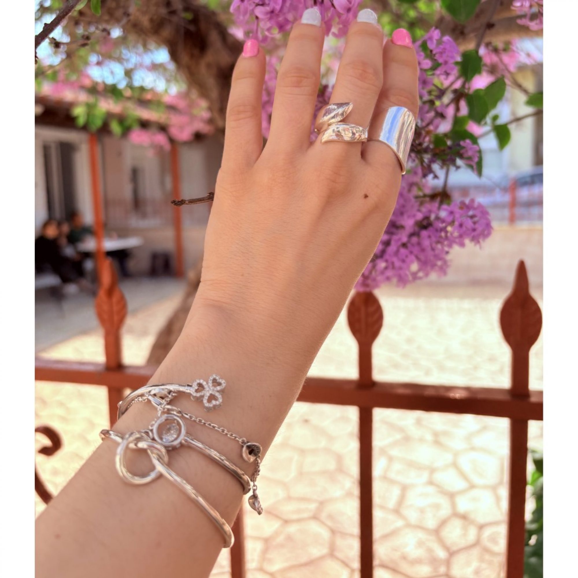 Knot adjustable bracelet 