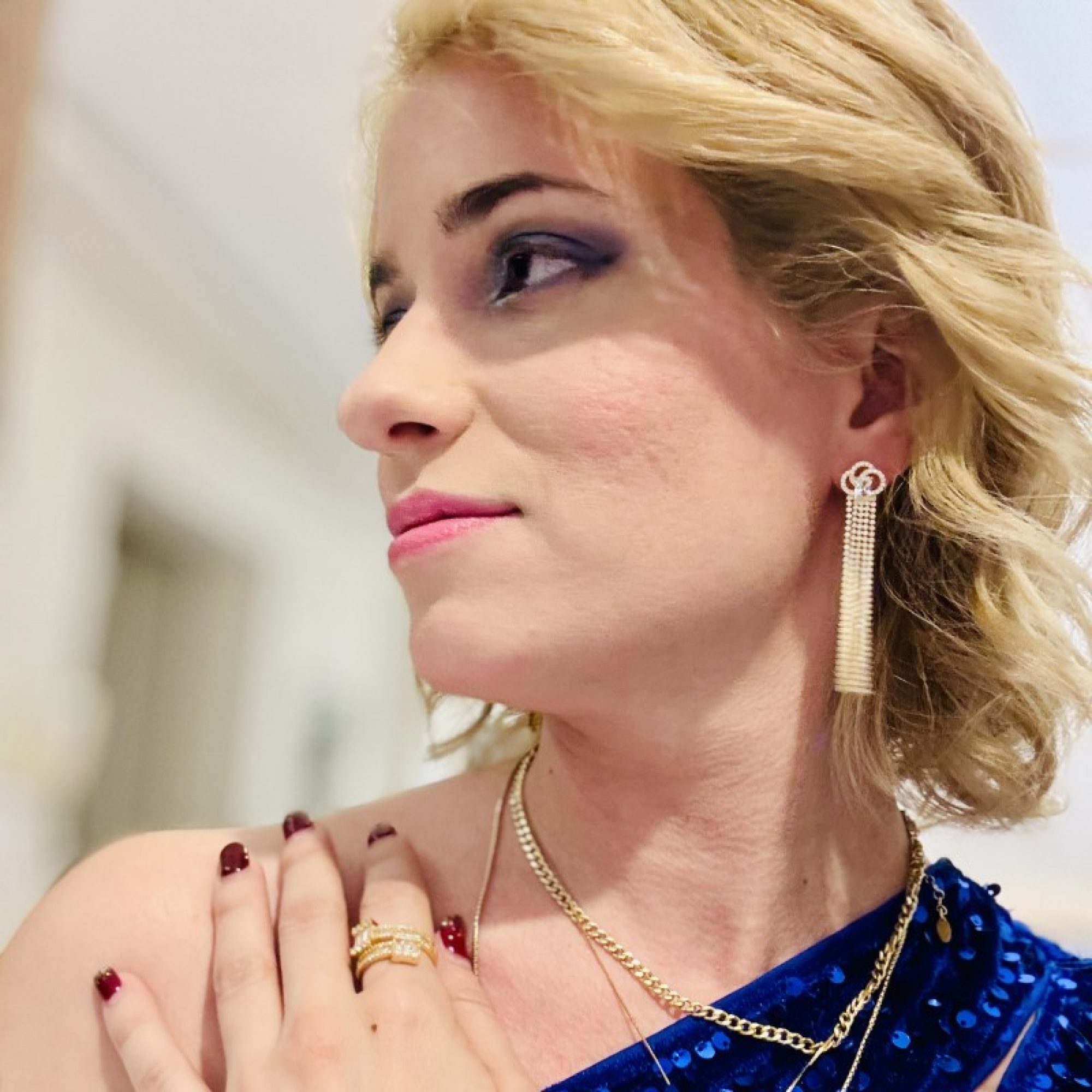 Gold plated earrings with zircon stones