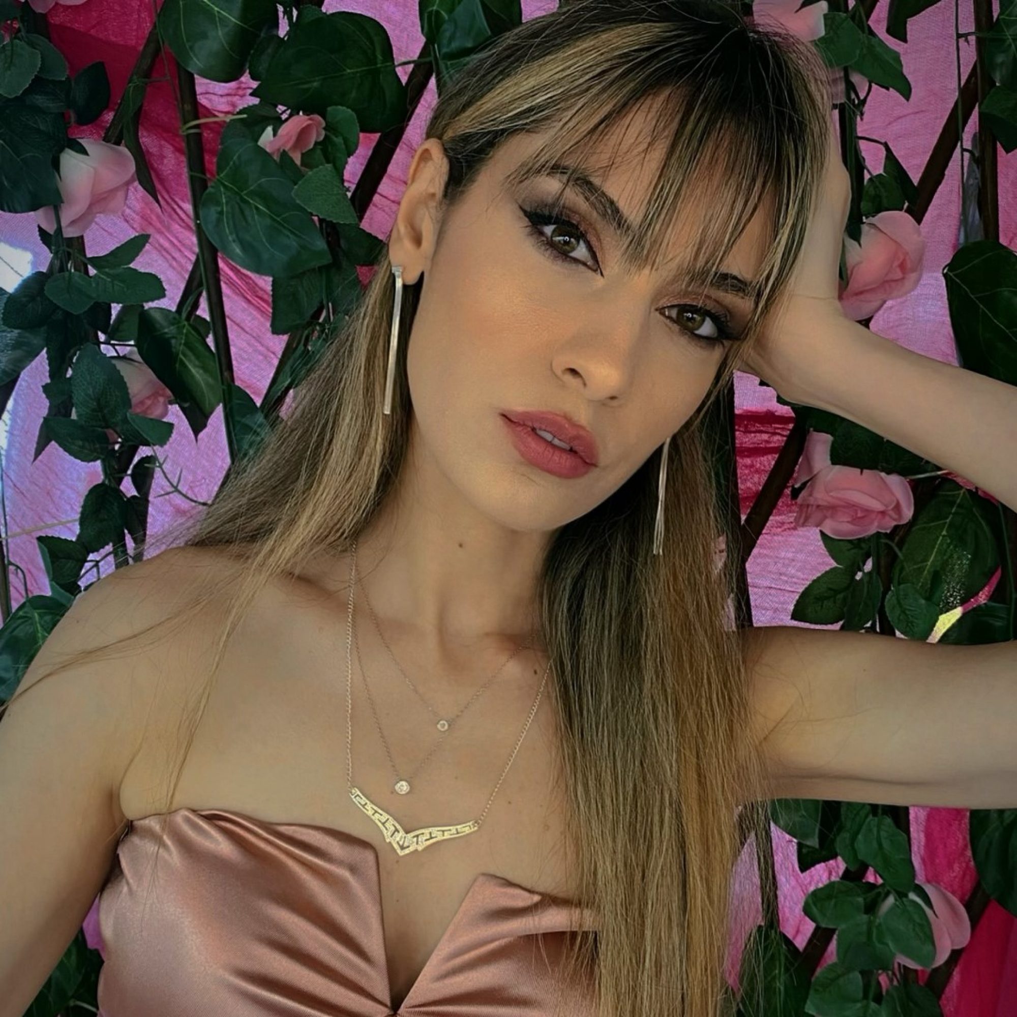 Διπλό κολιέ με πέτρες ζιργκόν