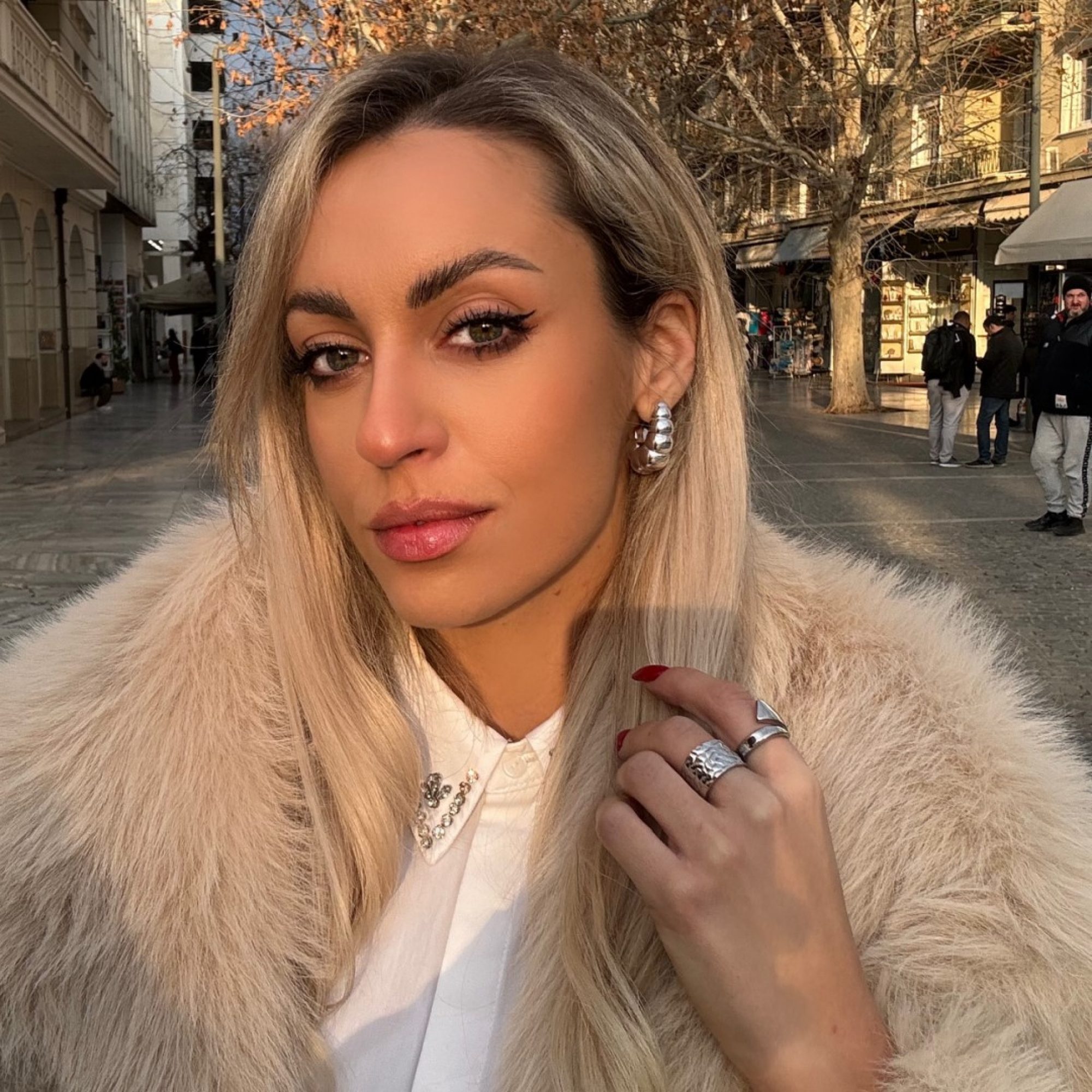 Δαχτυλίδι λουστρέ