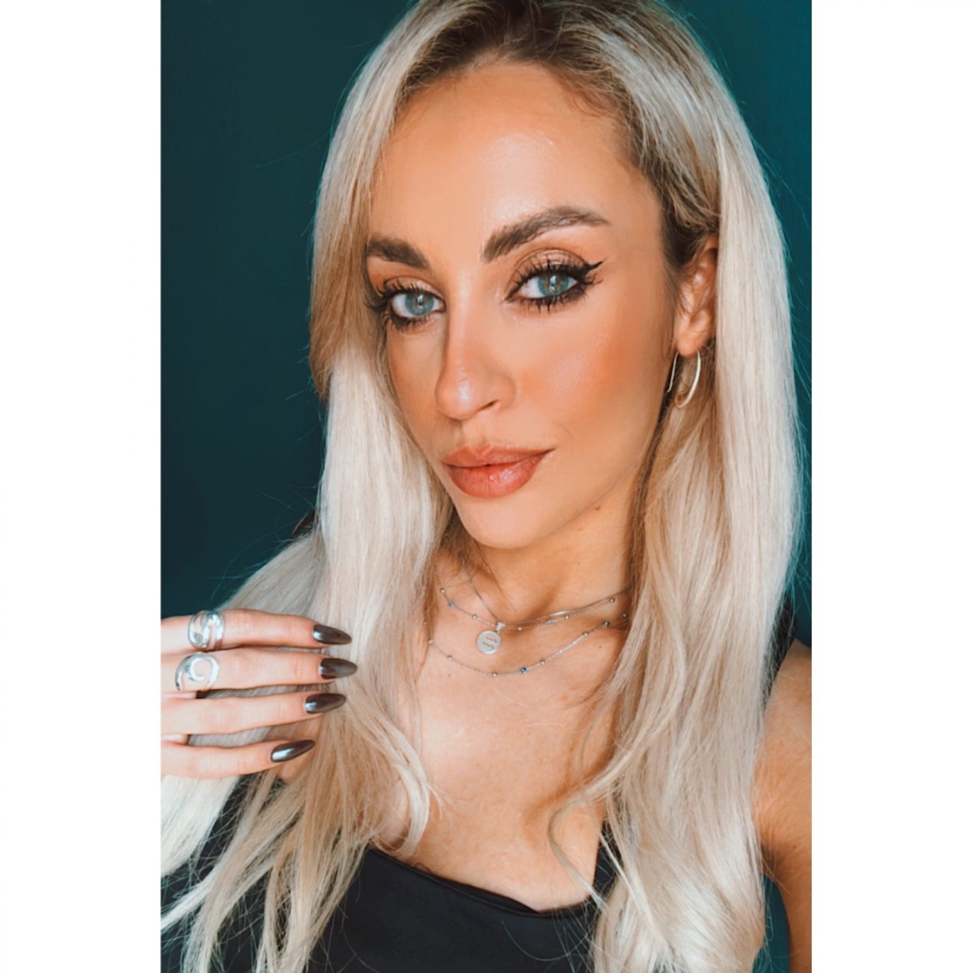 wear it like @arvanitiniki #2