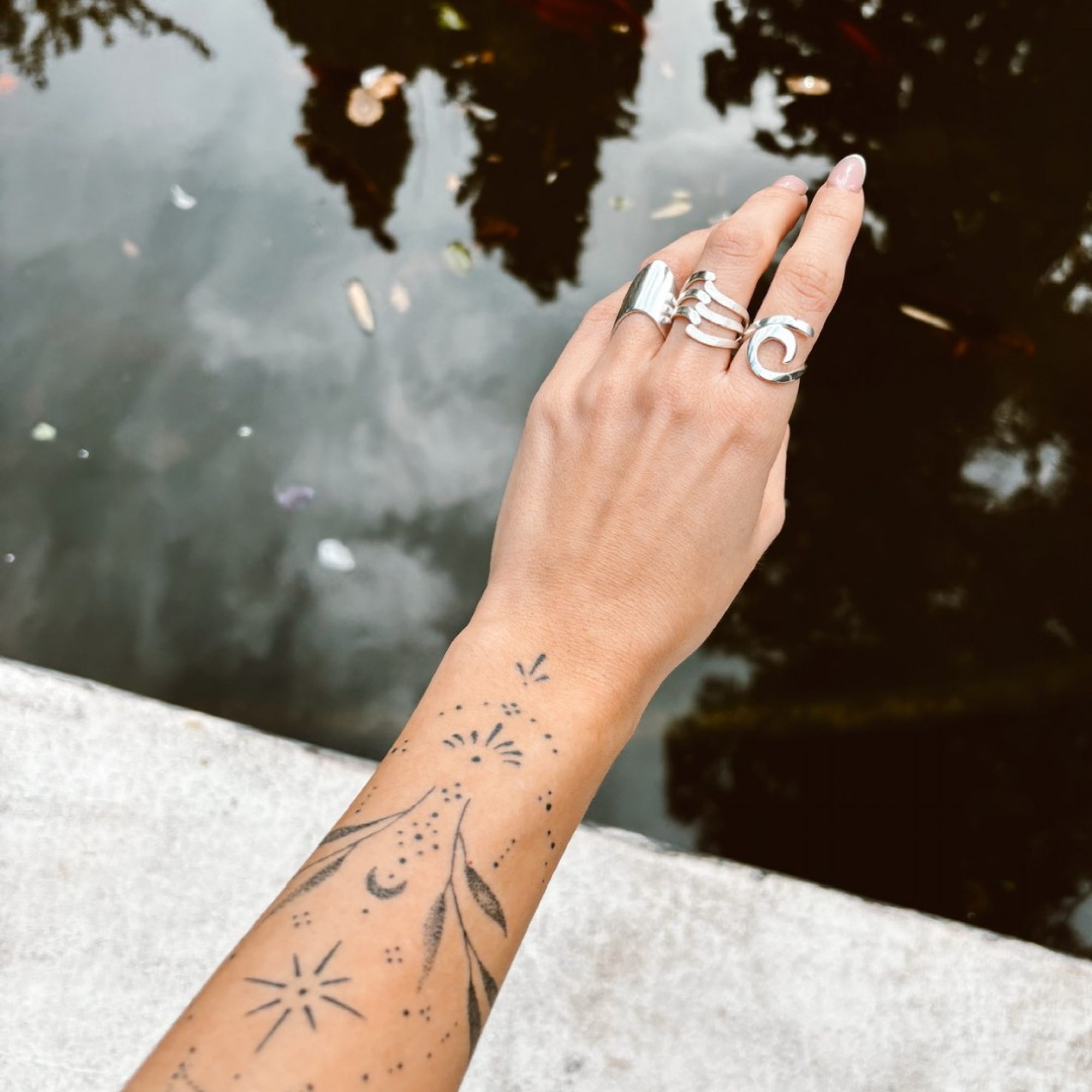 Silver polished-mat ring