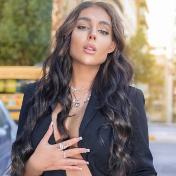 Δαχτυλίδι φίδι με ζιργκόν πέτρες