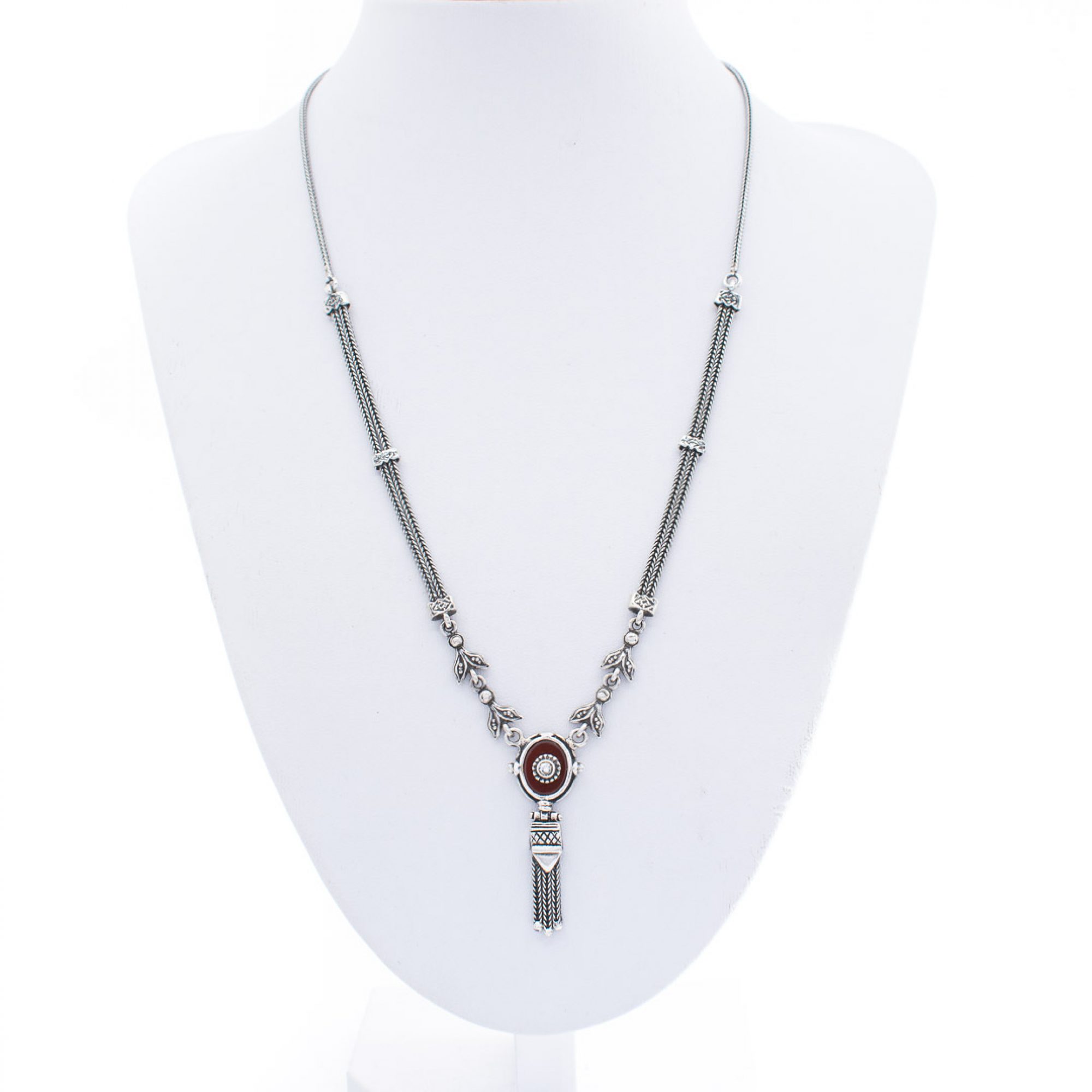Oxidised necklace with carnelian and zircon stones