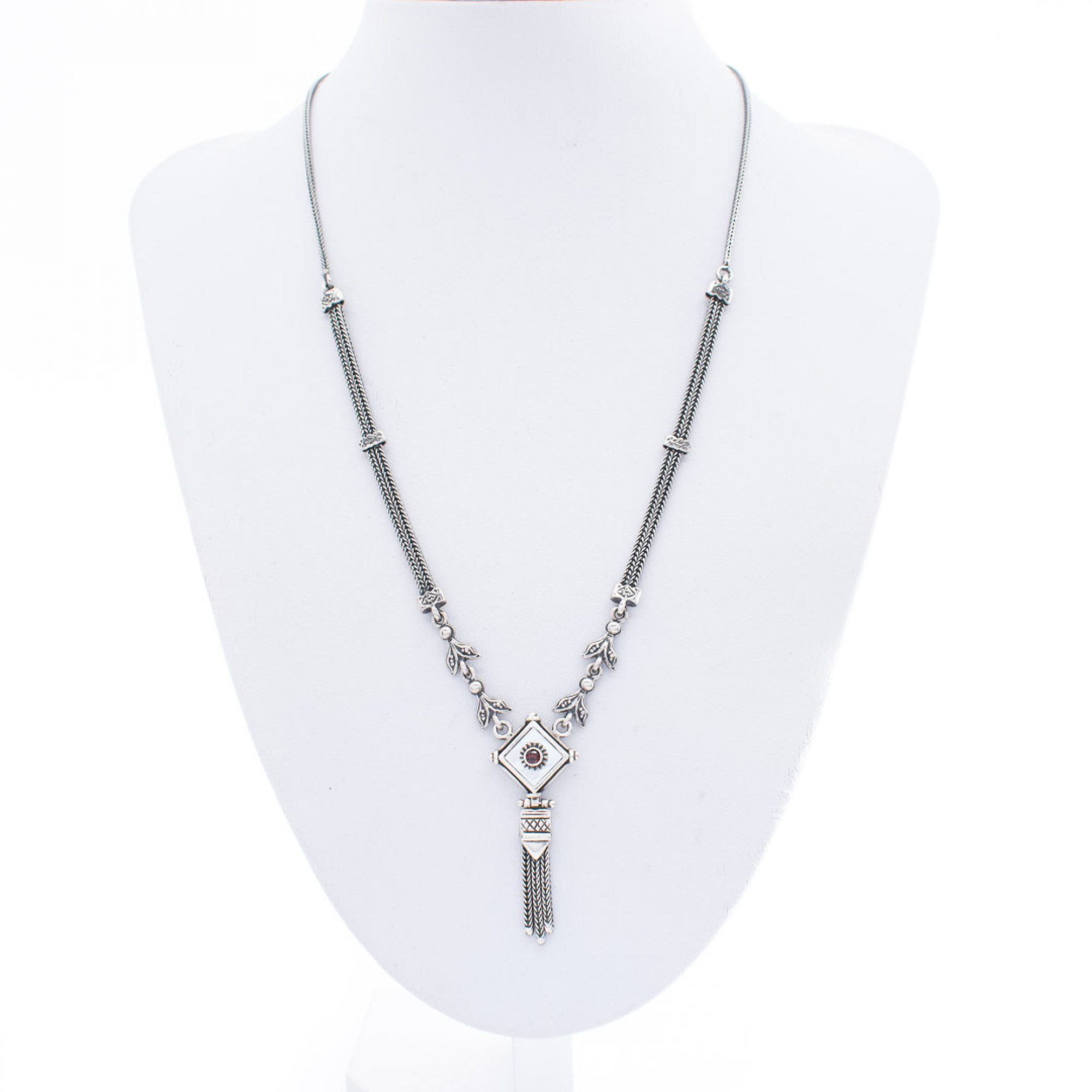 Oxidised necklace with mother of pearl and garnet
