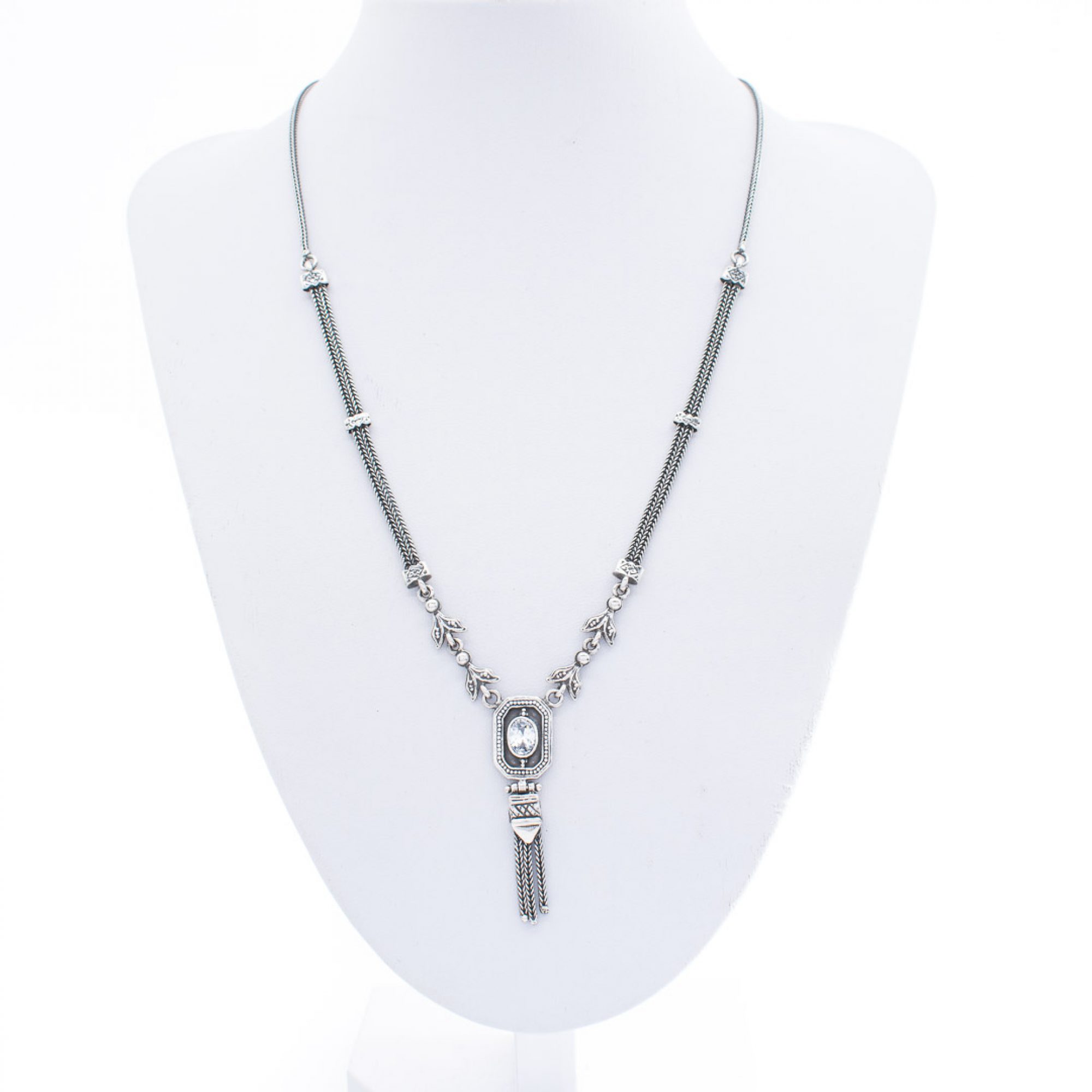 Oxidised necklace with zircon stone