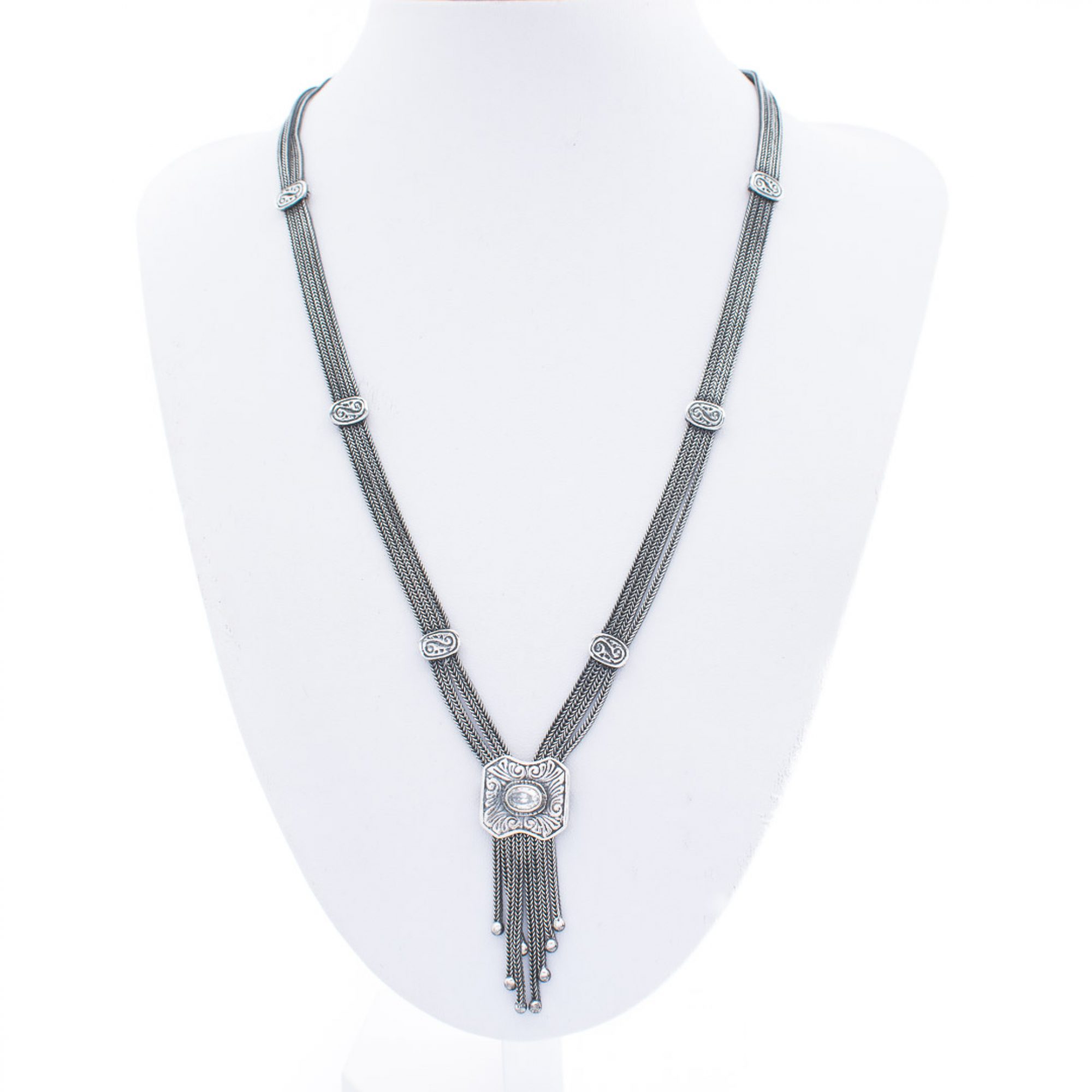 Oxidised necklace with zircon stone