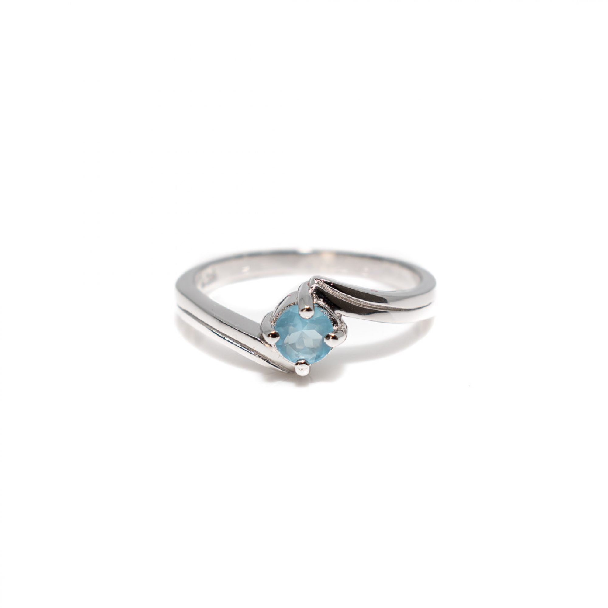 Silver ring with aquamarine stone