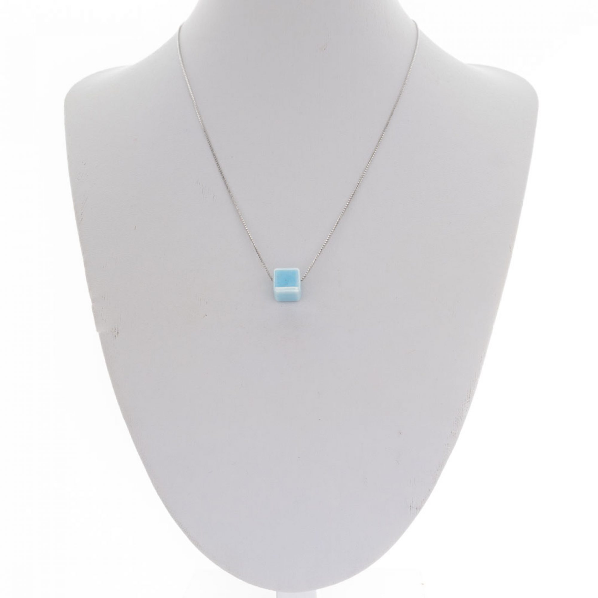 Κολιέ με χάντρα γαλάζια