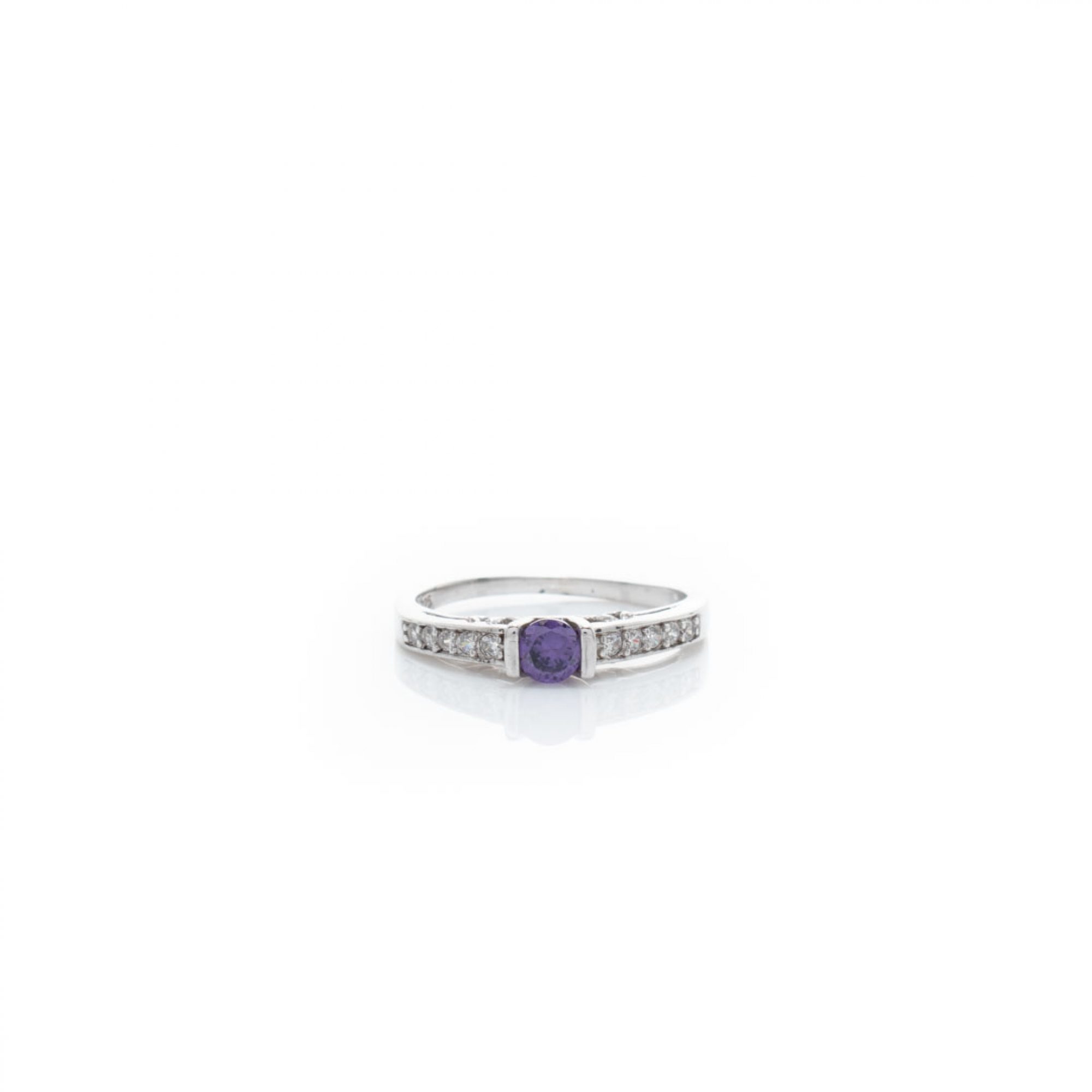 Ring with amethyst and zircon stones