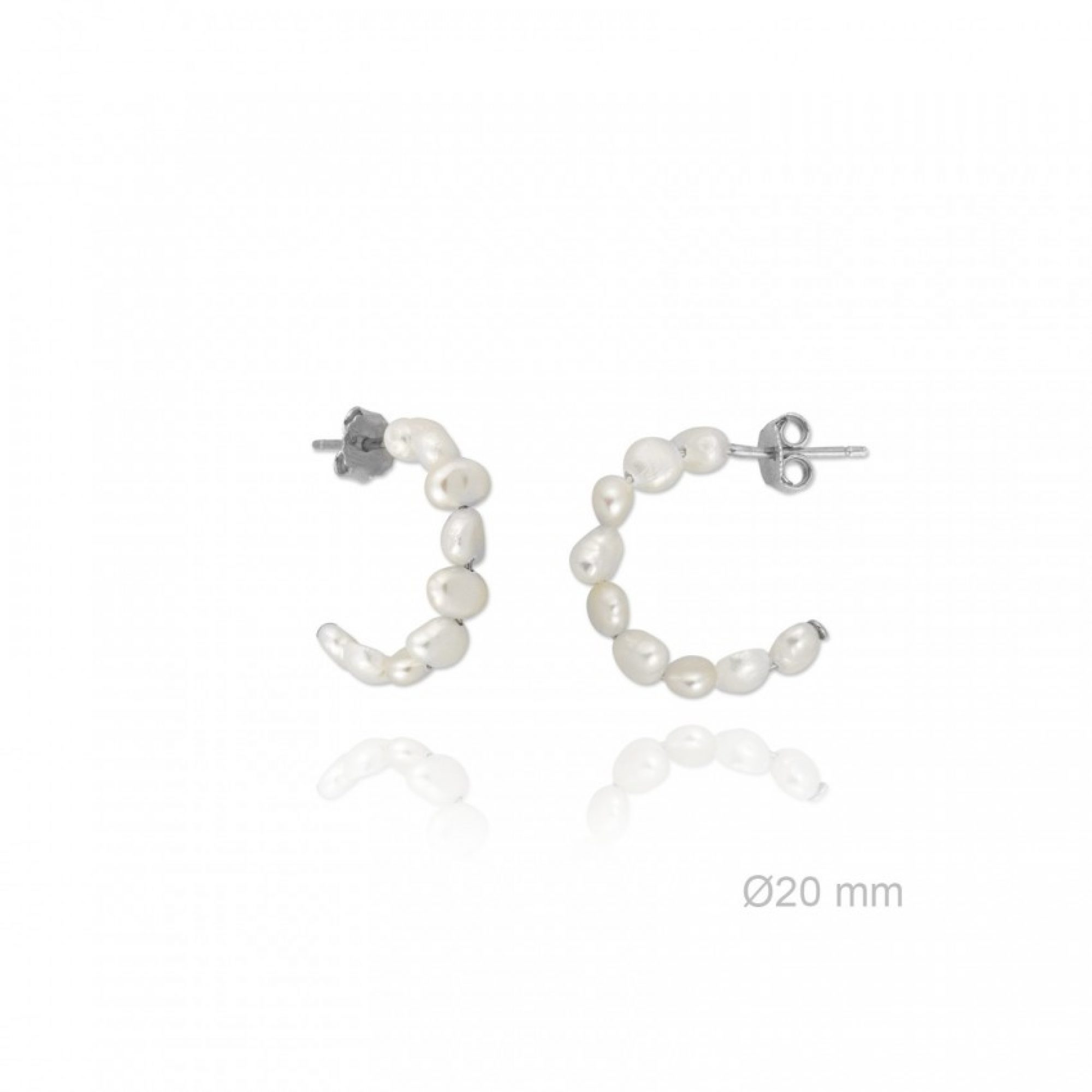 Silver earrings with real pearls