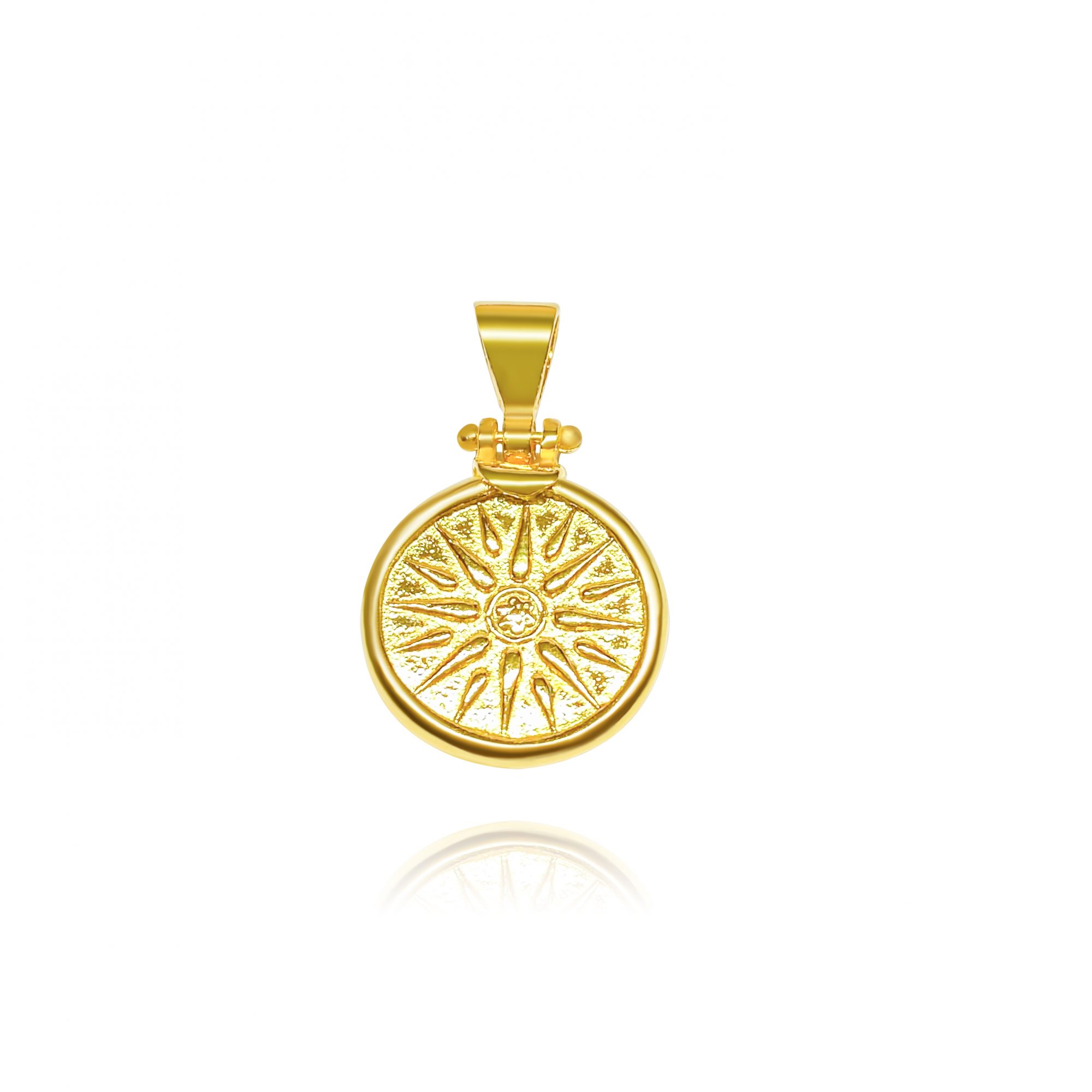 Vergina star gold plated pendant
