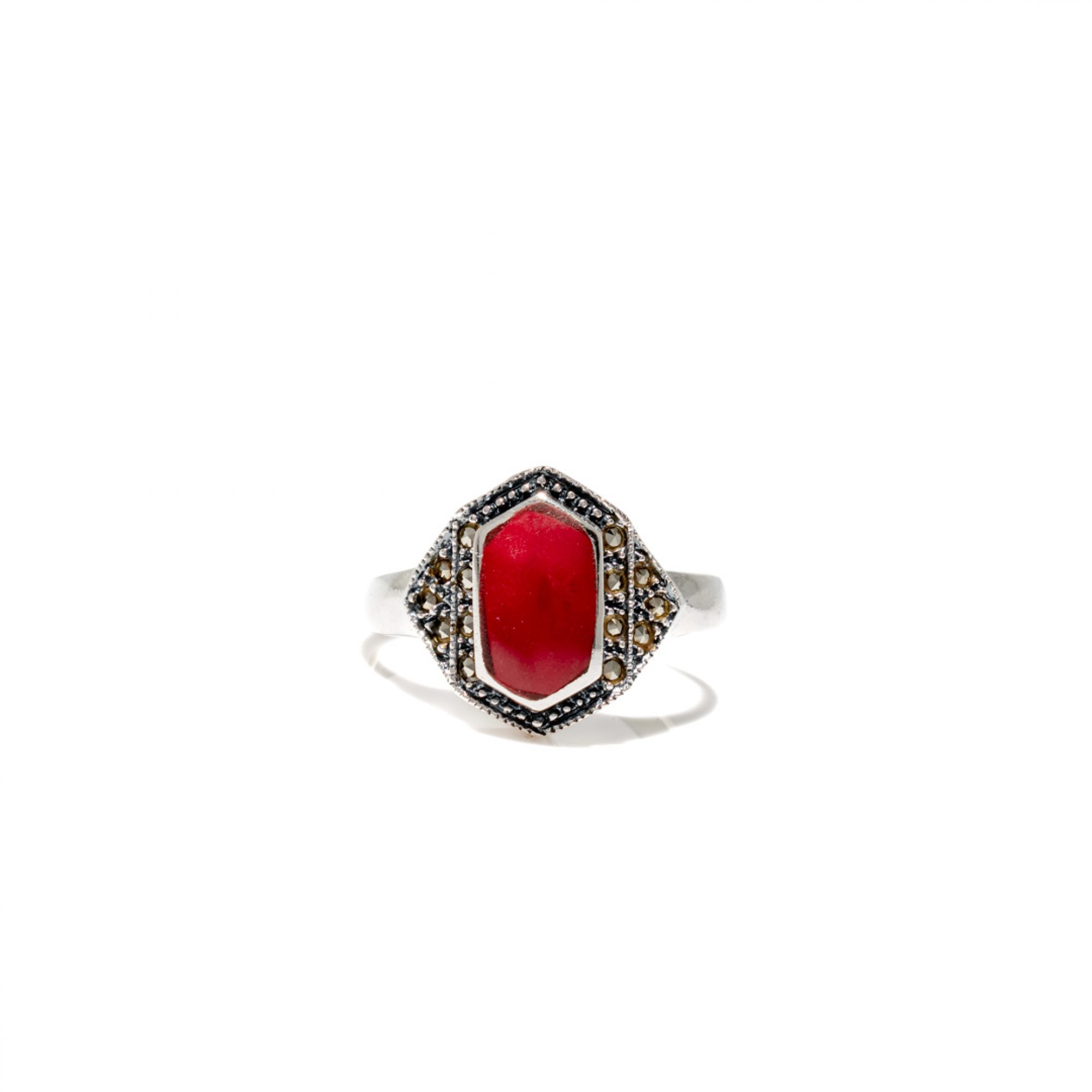 Ring with coral stone and marcasites