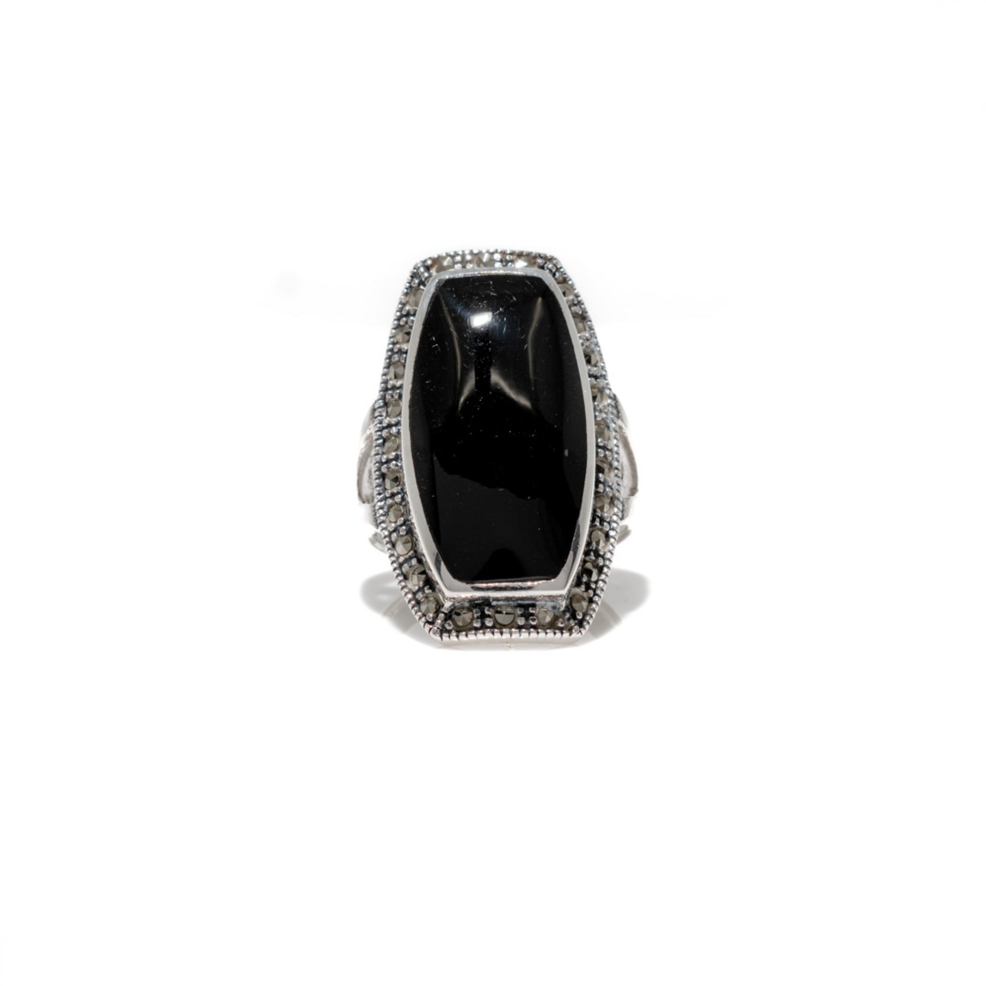 Ring with onyx stone and marcasites