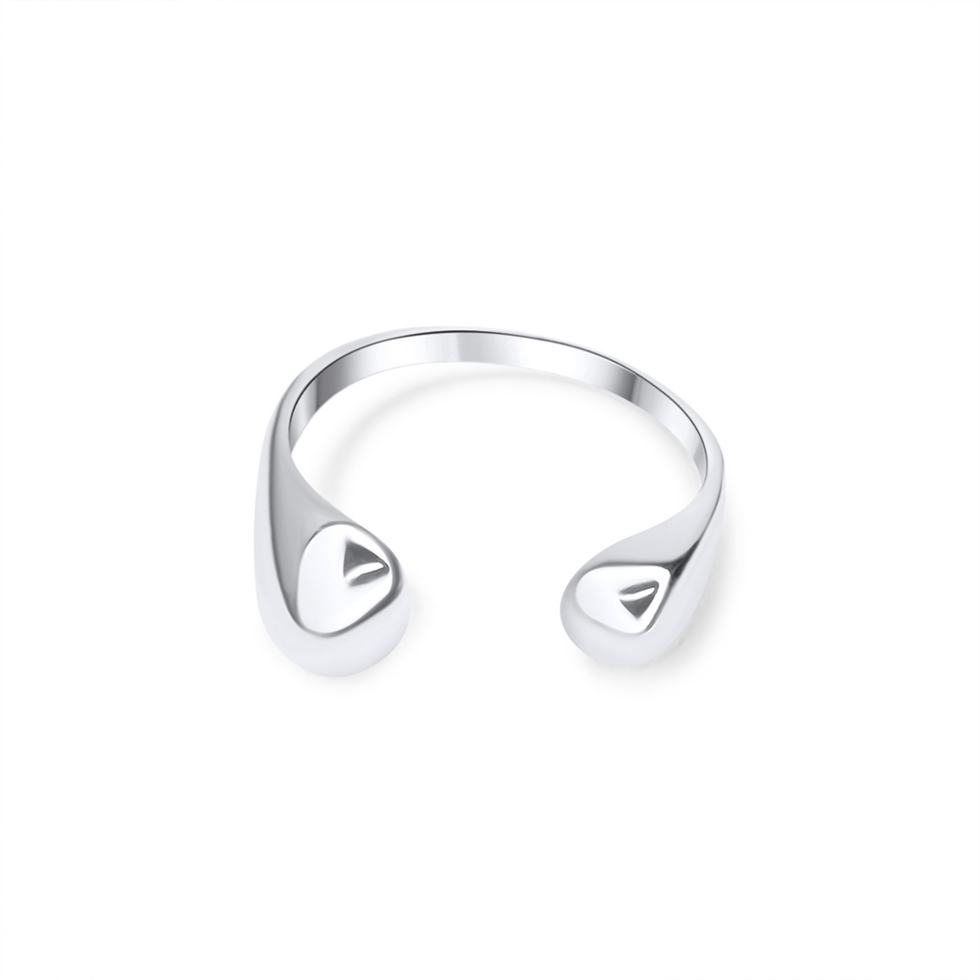 Silver polished ring
