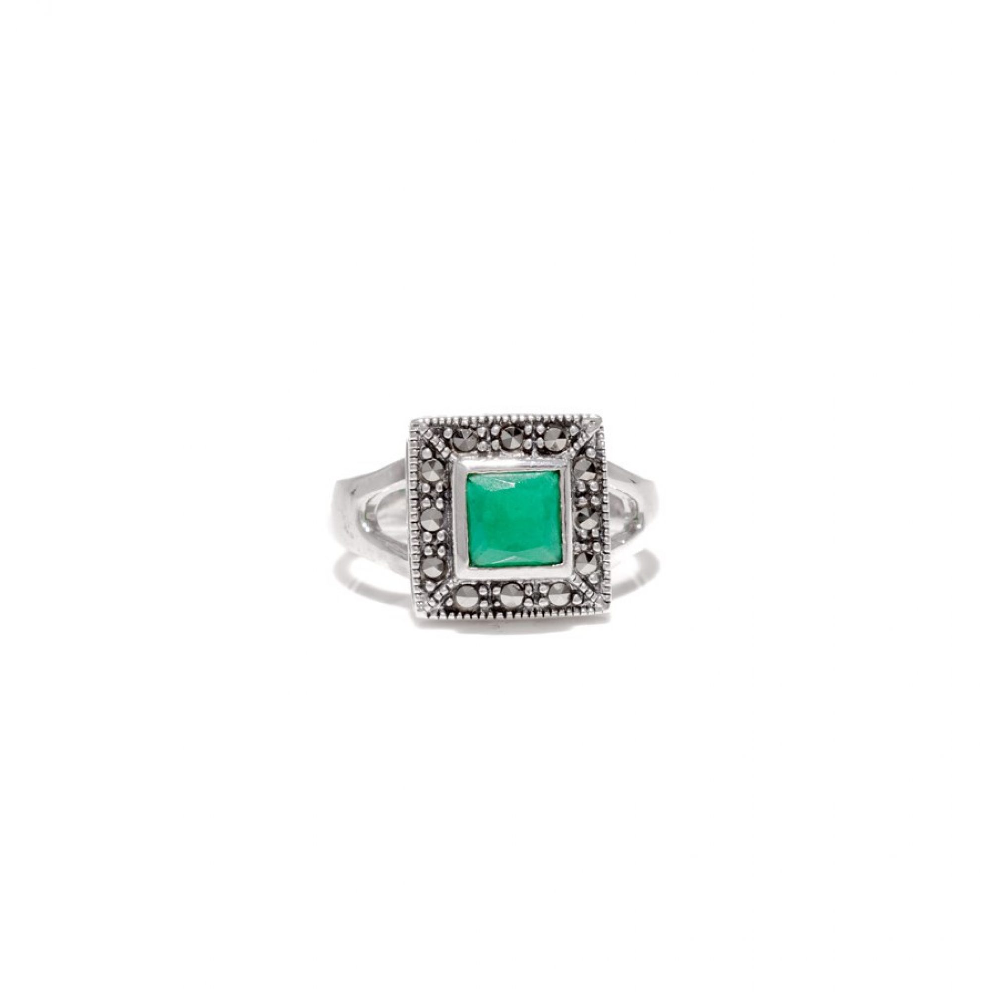 Ring with emerald stone and marcasites