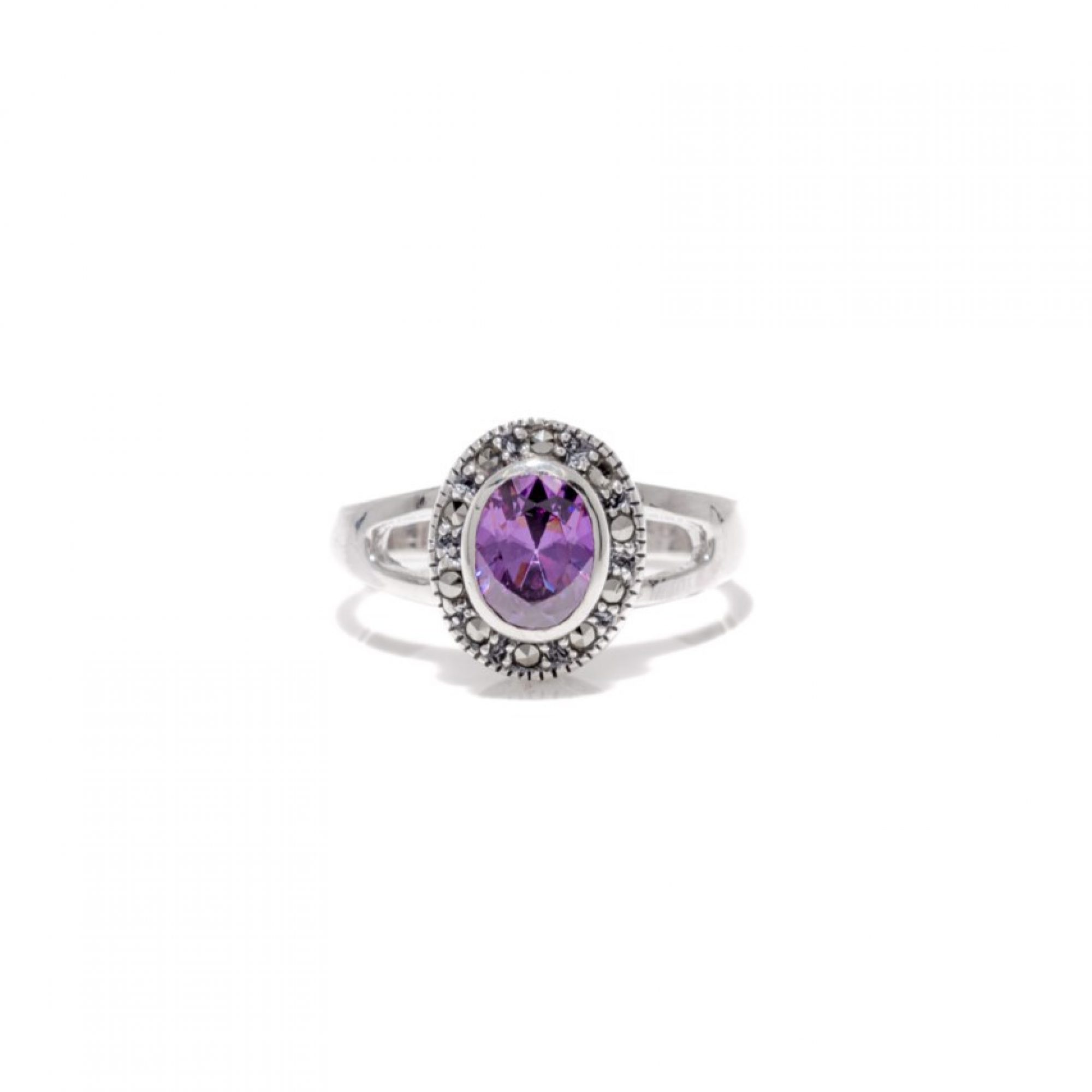 Ring with amethyst stone and marcasites