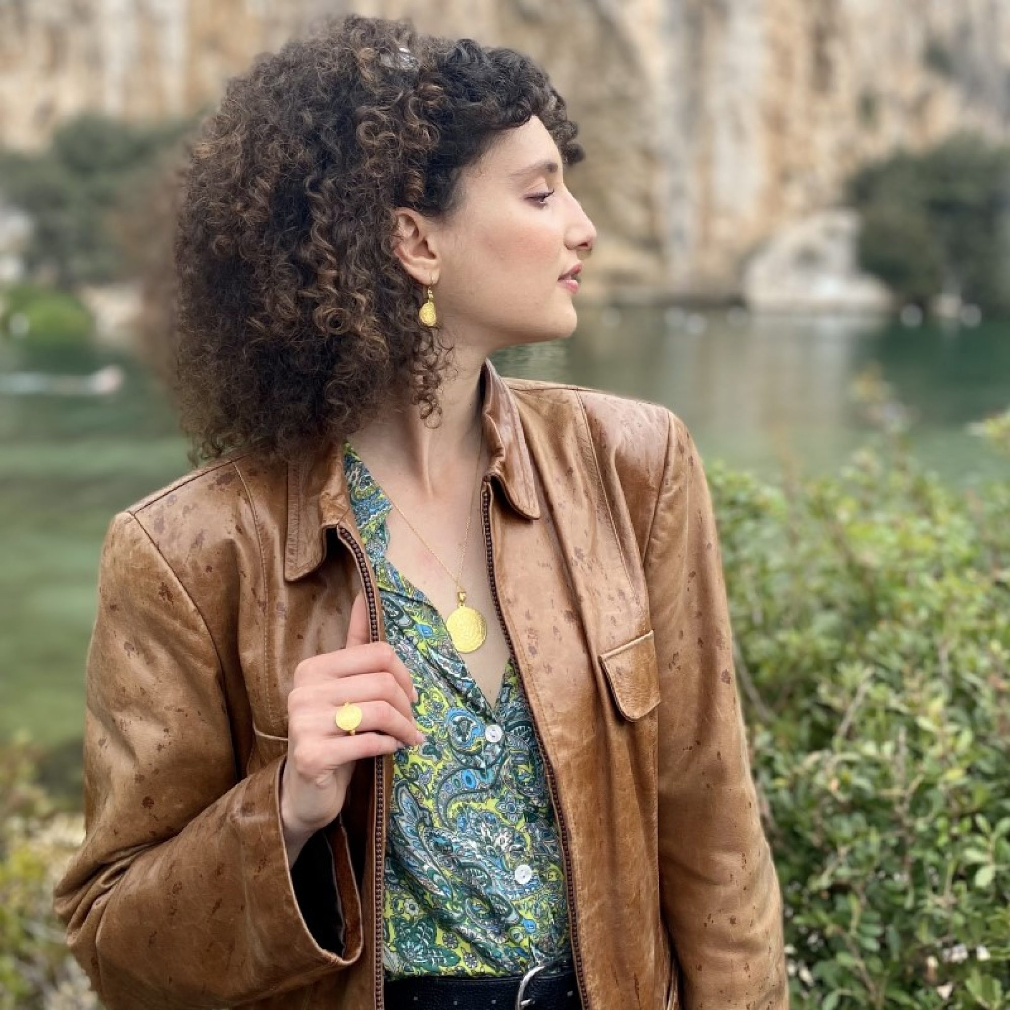 wear it like @denia_mimerini