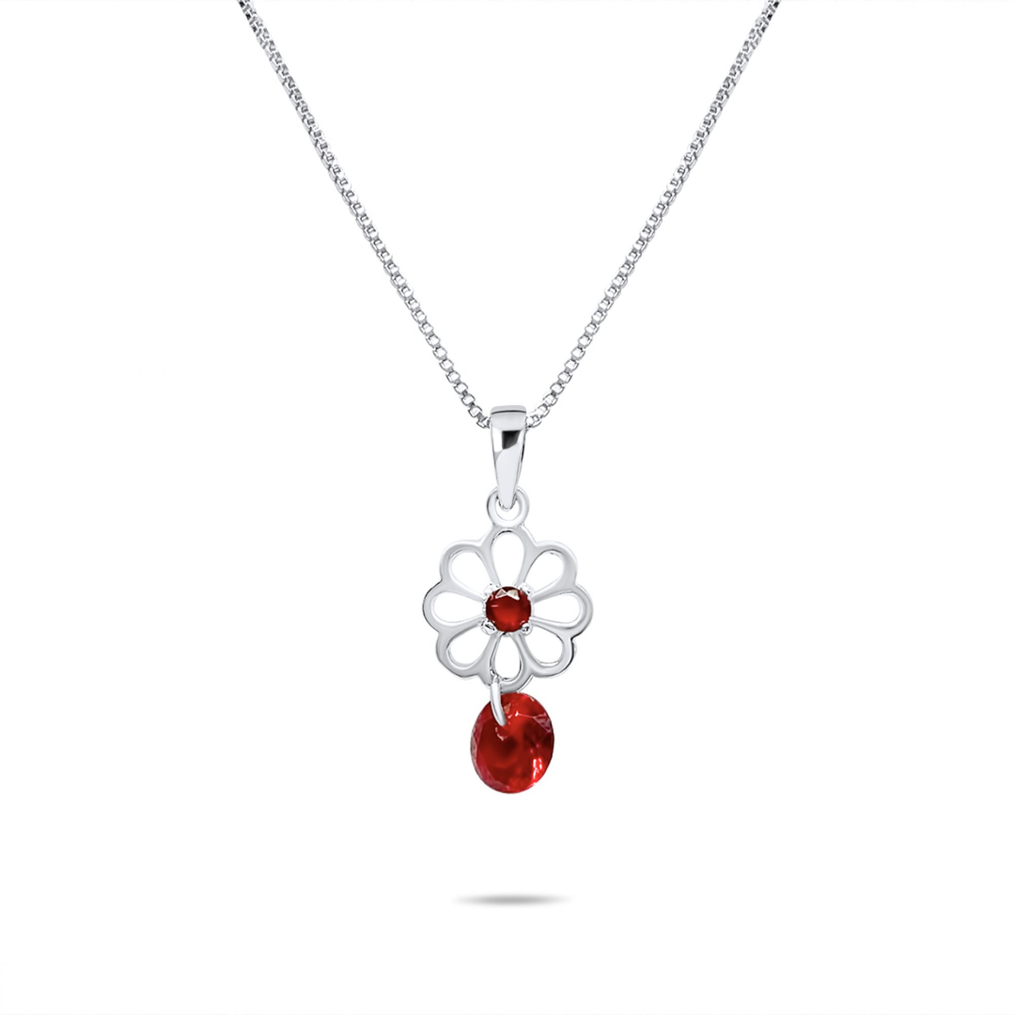 Necklace with ruby stones