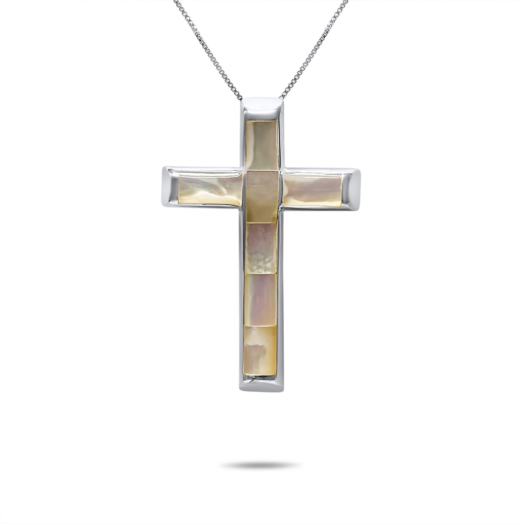 Cross necklace with mother of pearl