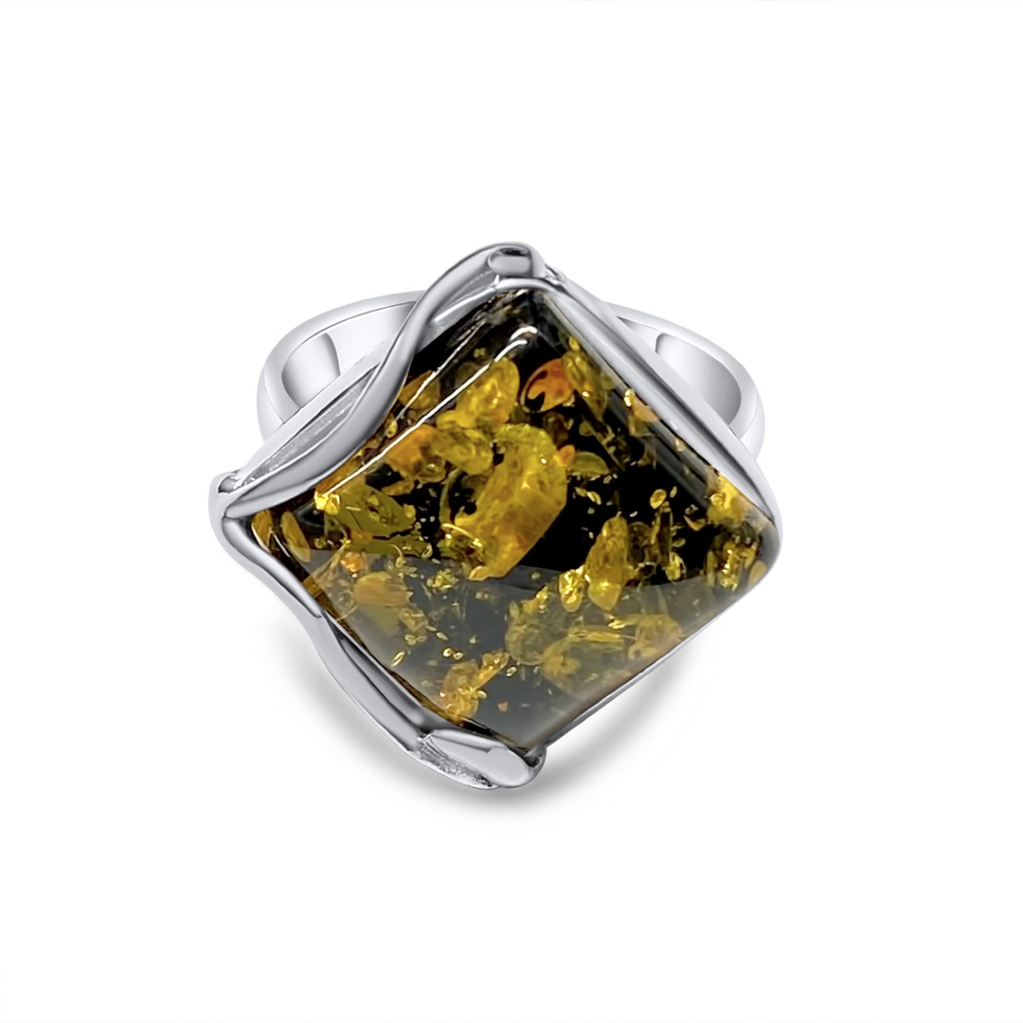 Ring with amber