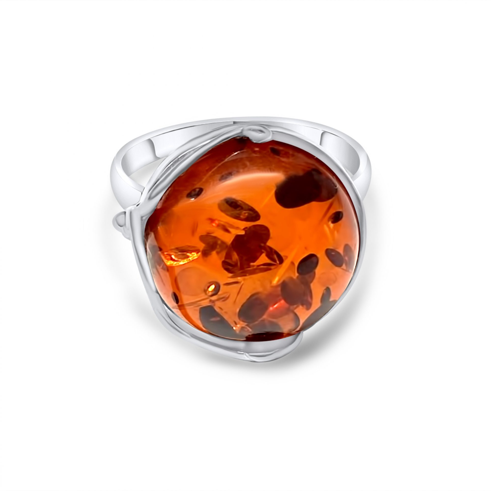 Ring with amber