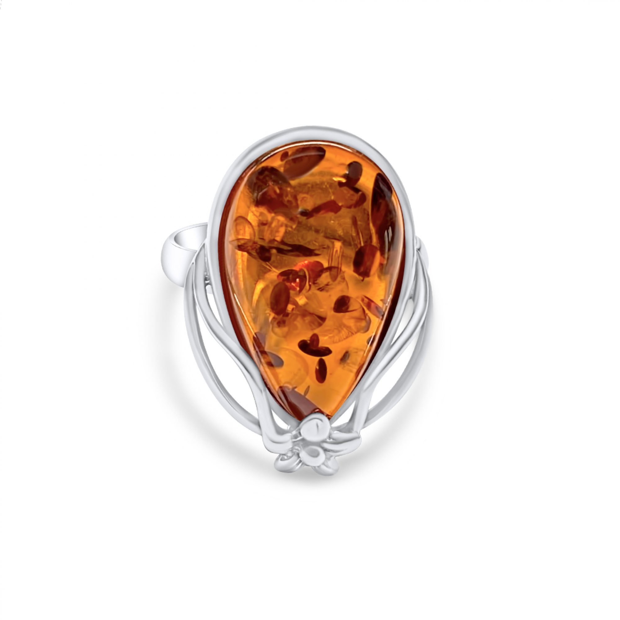Ring with amber
