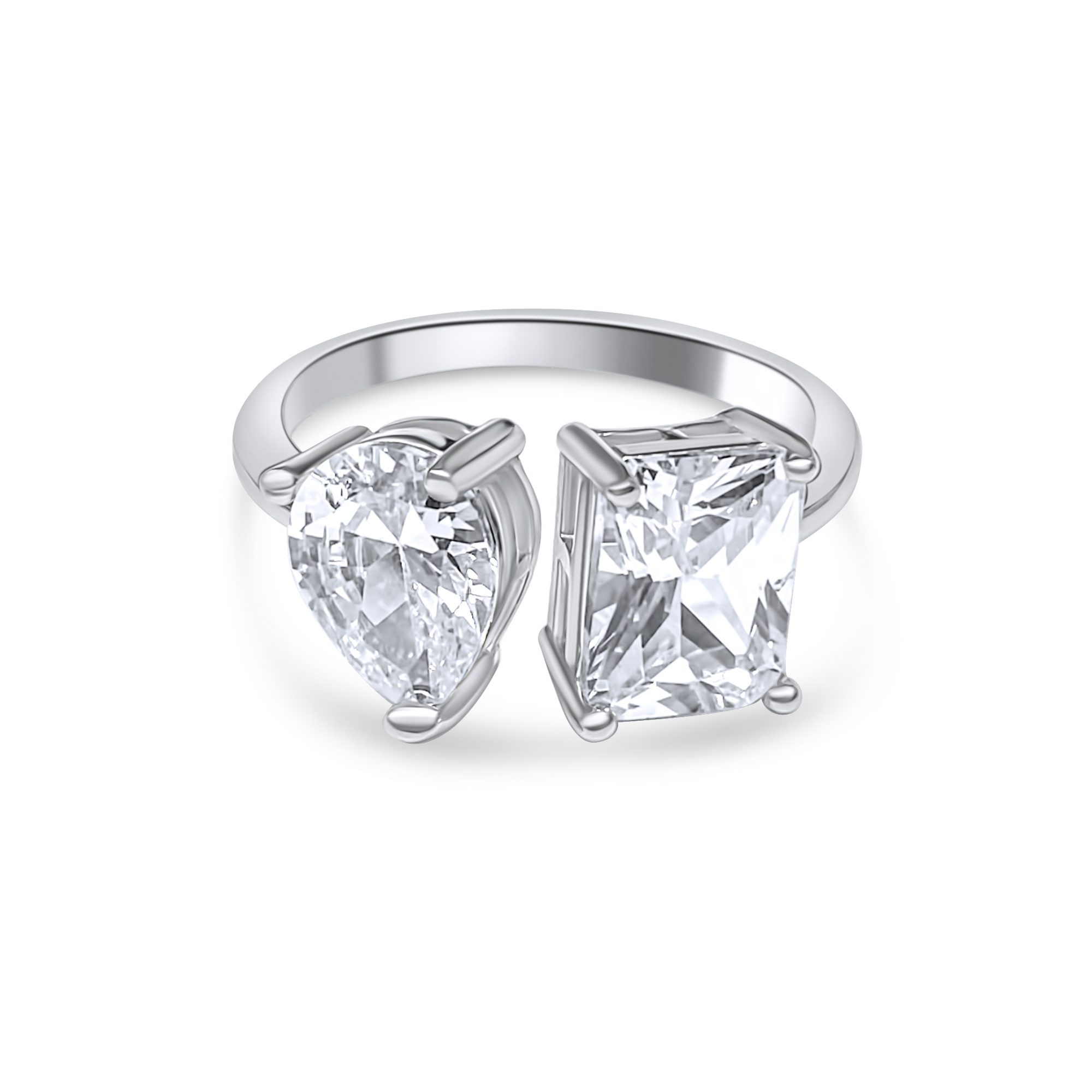 Ring with zircon stones