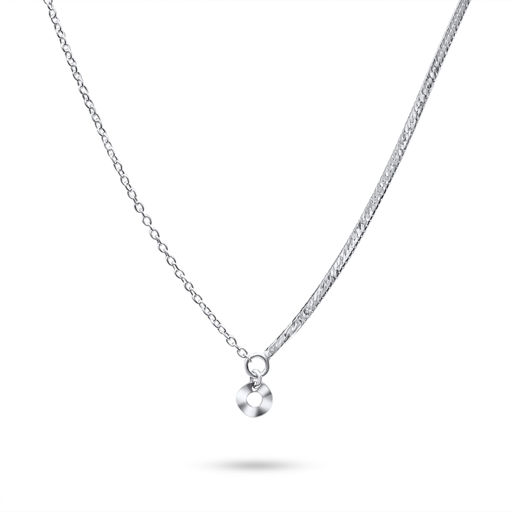 Chain necklace with dangle