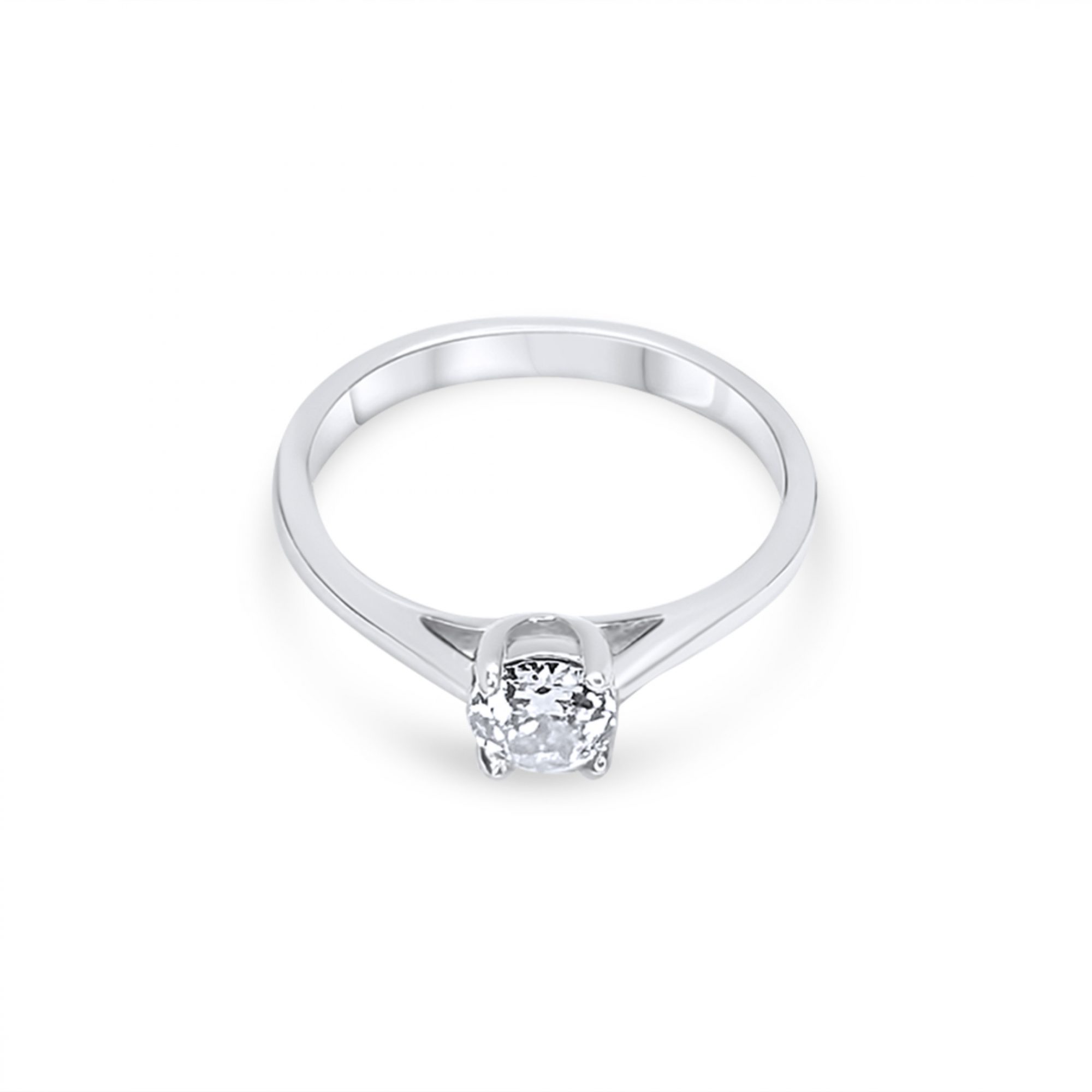 Silver ring with zircon stone