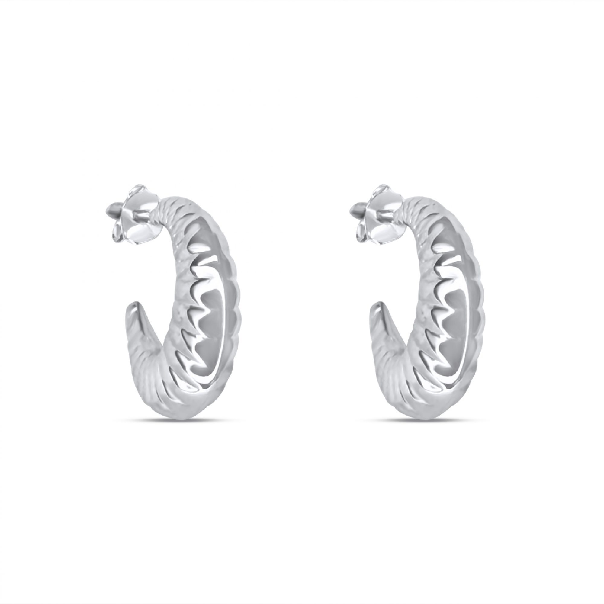 Silver hoops (17.5mm)