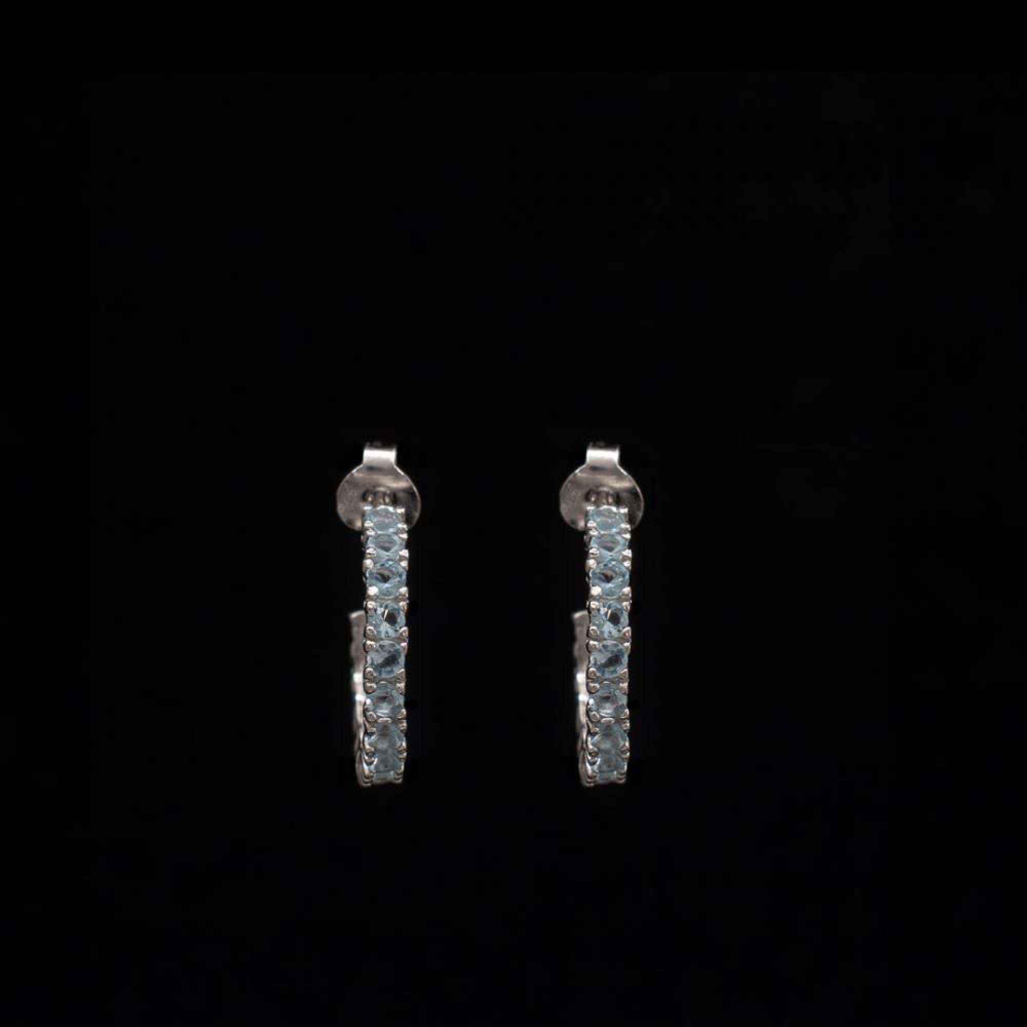 Silver earrings with aquamarine stones