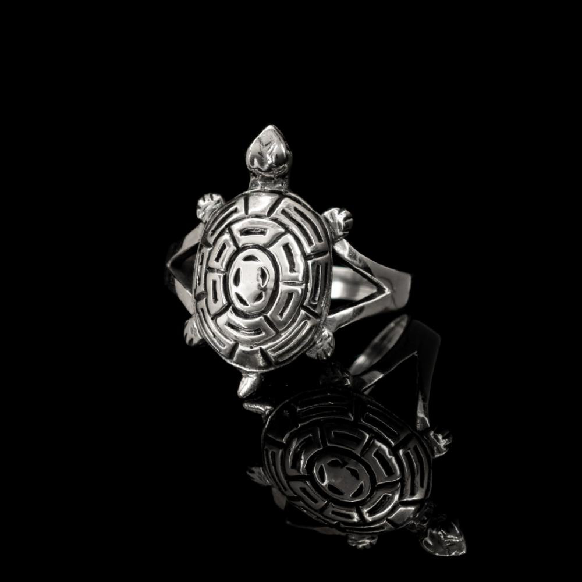 Silver turtle ring 