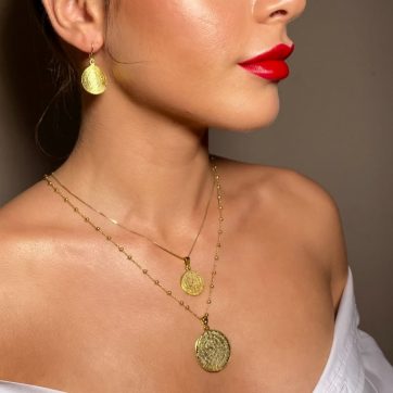 petsios wear it like @stavroula.p.mua