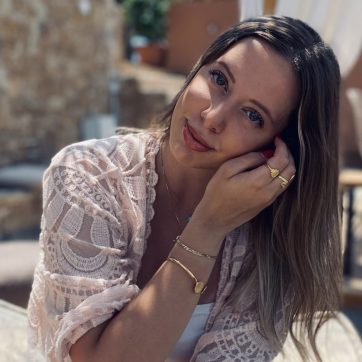 petsios wear it like @nansytsekoura