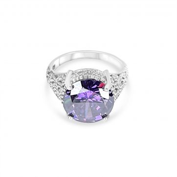petsios Ring with amethyst stone and marcasites