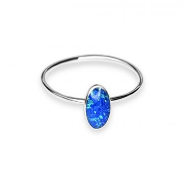 petsios Silver ring with opal stone