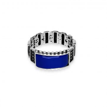 petsios Silver ring with lapis lazuli stone